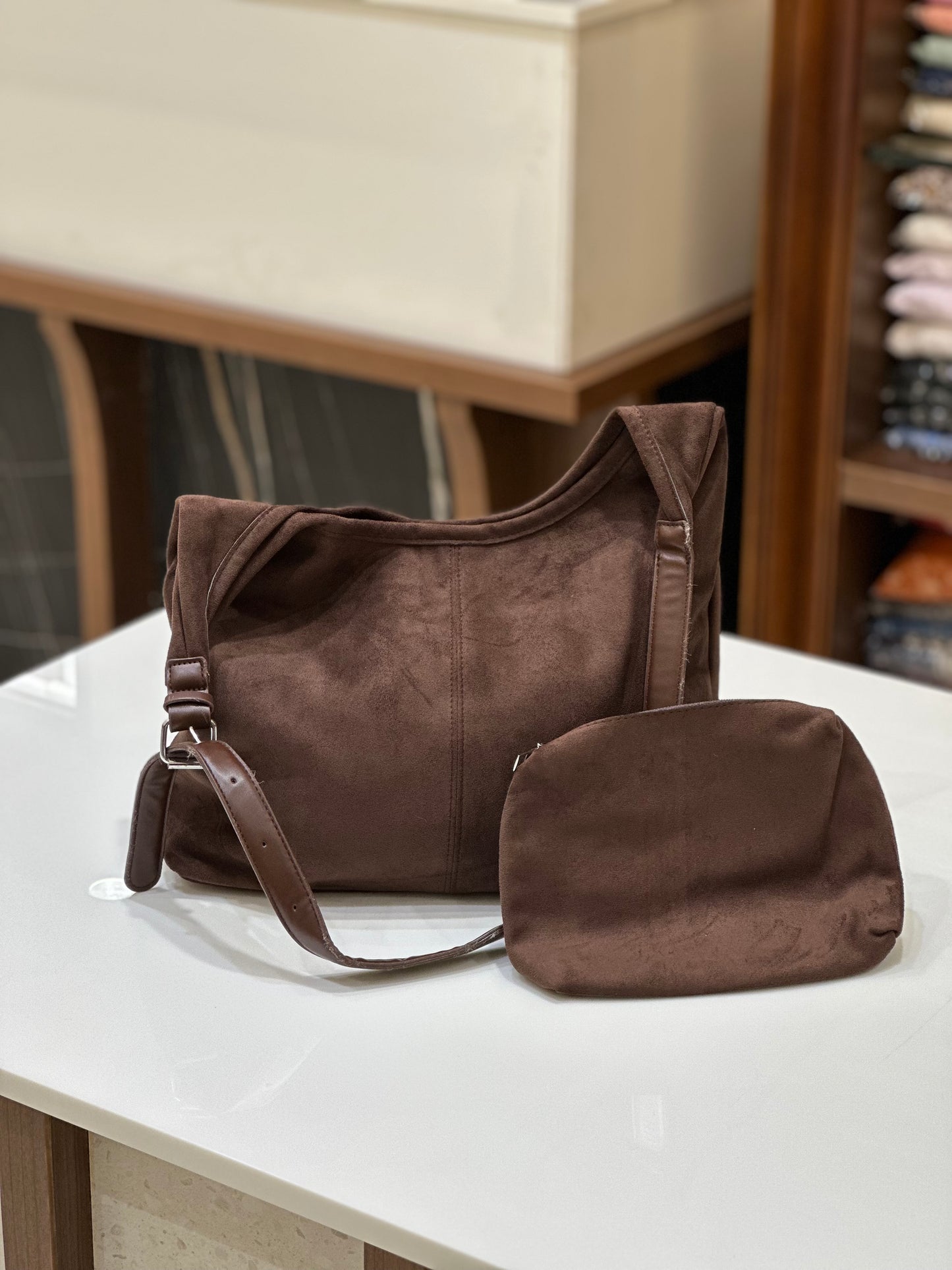 IMPORTED BAGS - IHA 26501