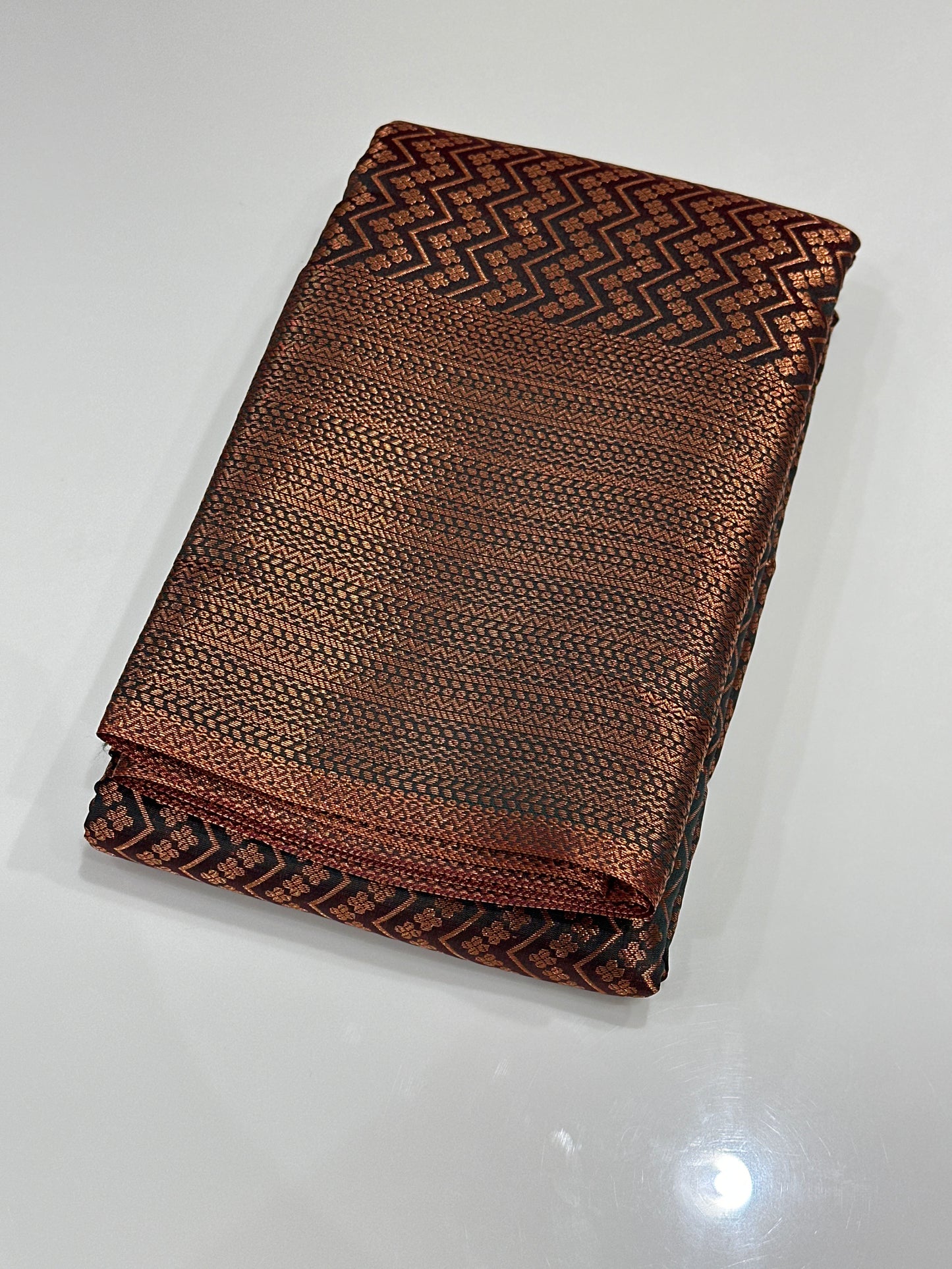 OFFER SALES SAREES - IHA 27211