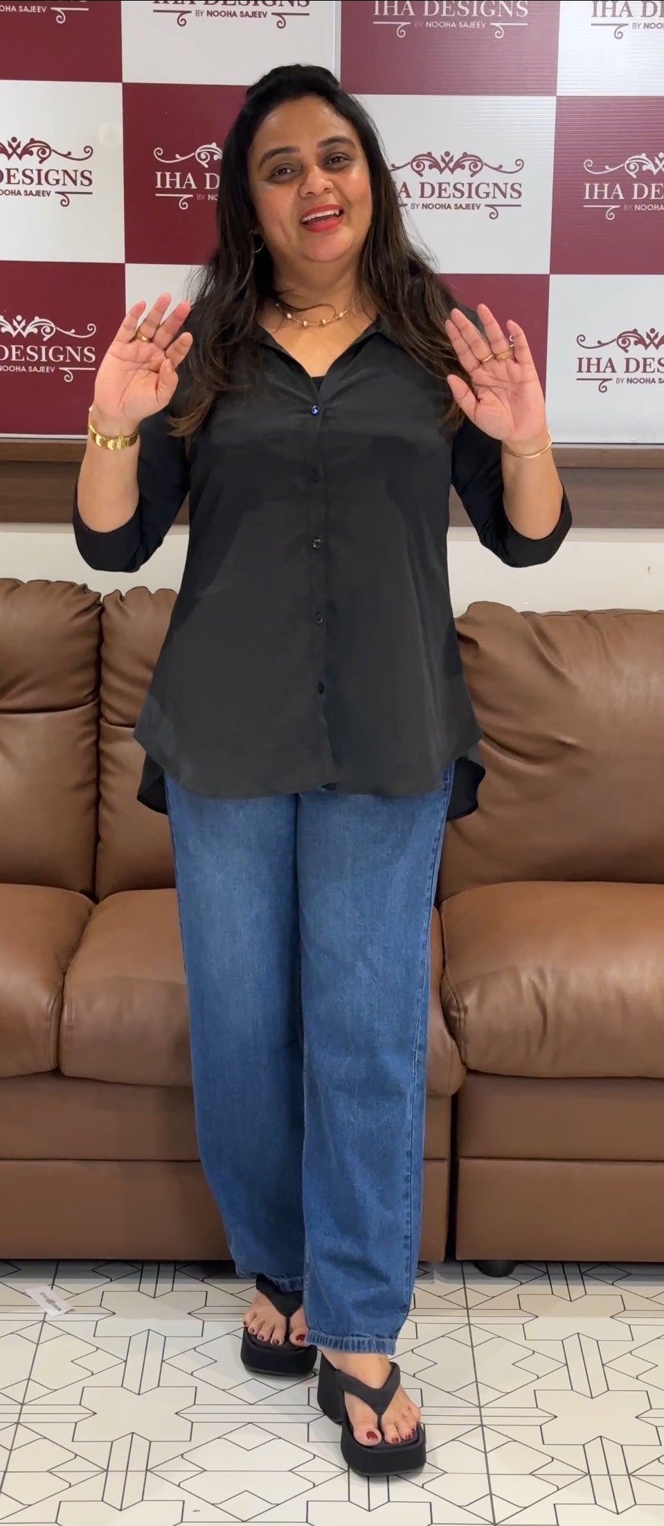 IHA'S IN-HOUSE CRAPE SHORT TOPS - IHA 27832