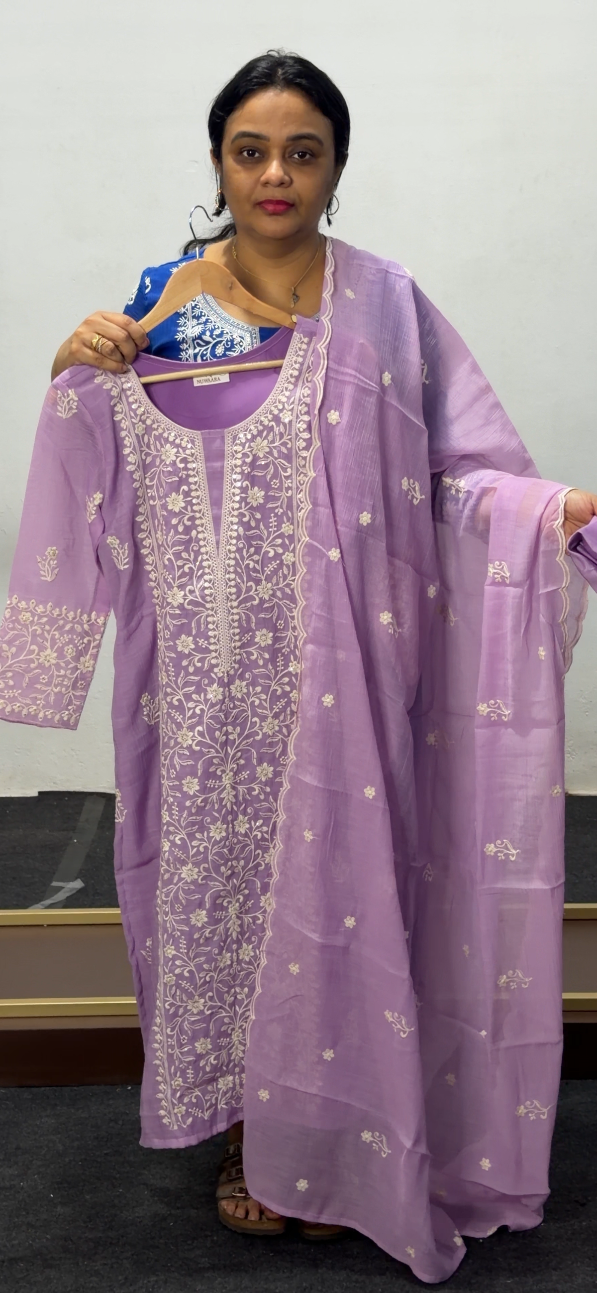 CHIKANKARI TOP, BOTTOM AND DUPATTA - IHA 36065