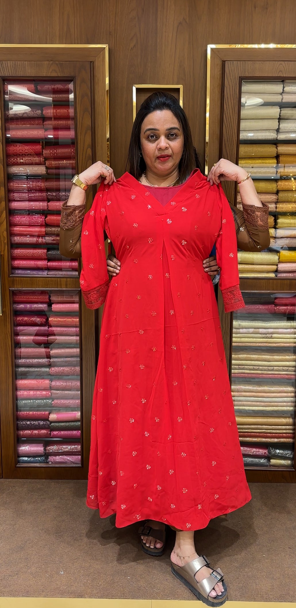 IHA'S IN- HOUSE ALINE TOPS - IHA 22959