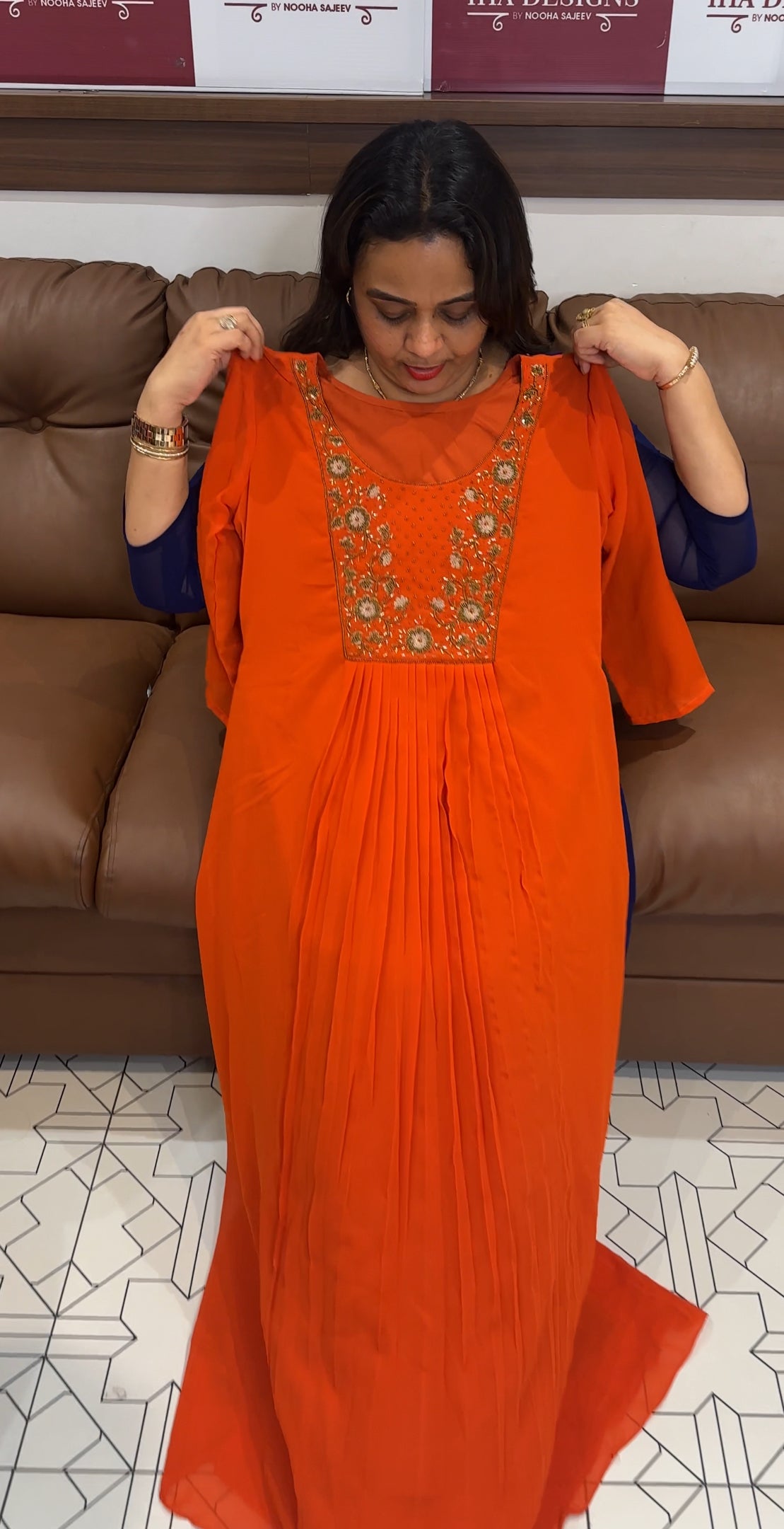 IHA'S IN-HOSE HAND WORKED ALINE TOPS - IHA 23517