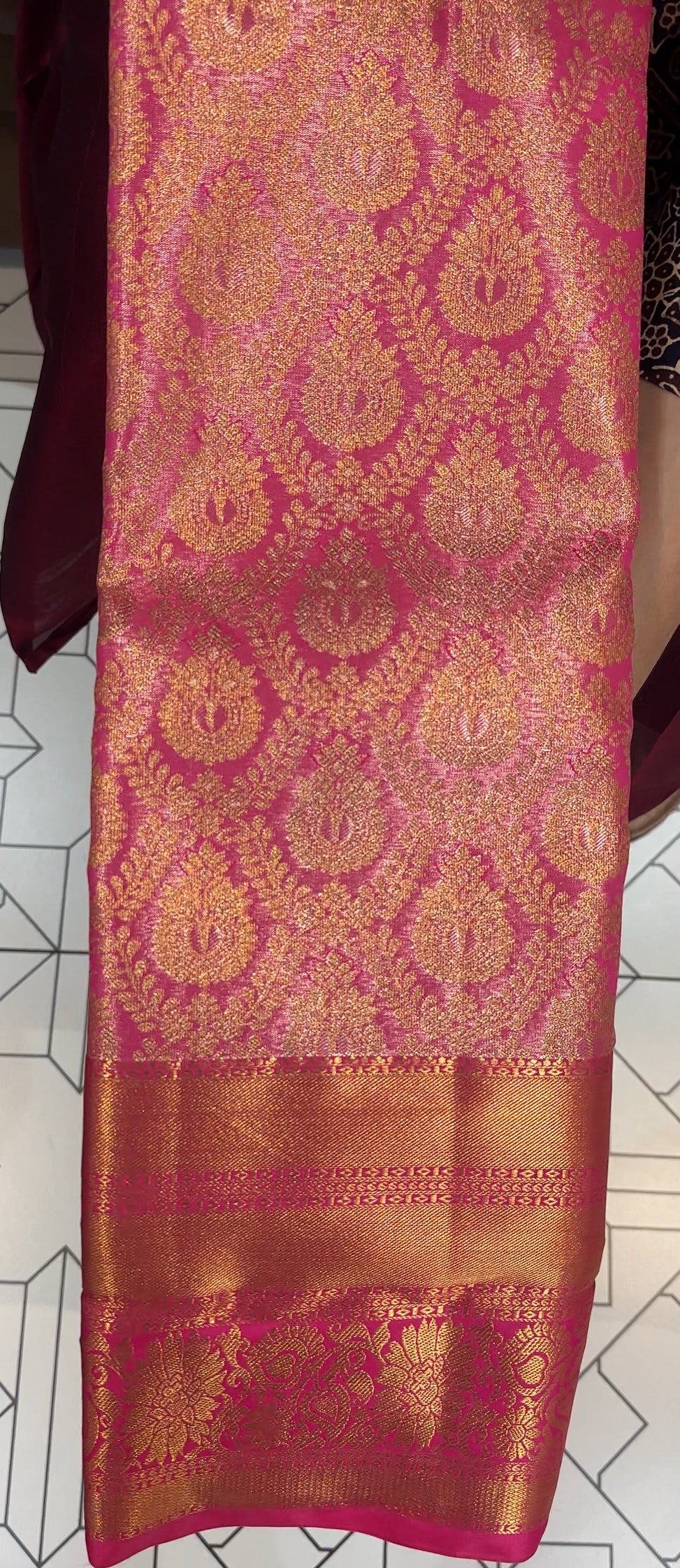 SEMI TISSUE KANCHIPURAM SILK SAREES - IHA 27831
