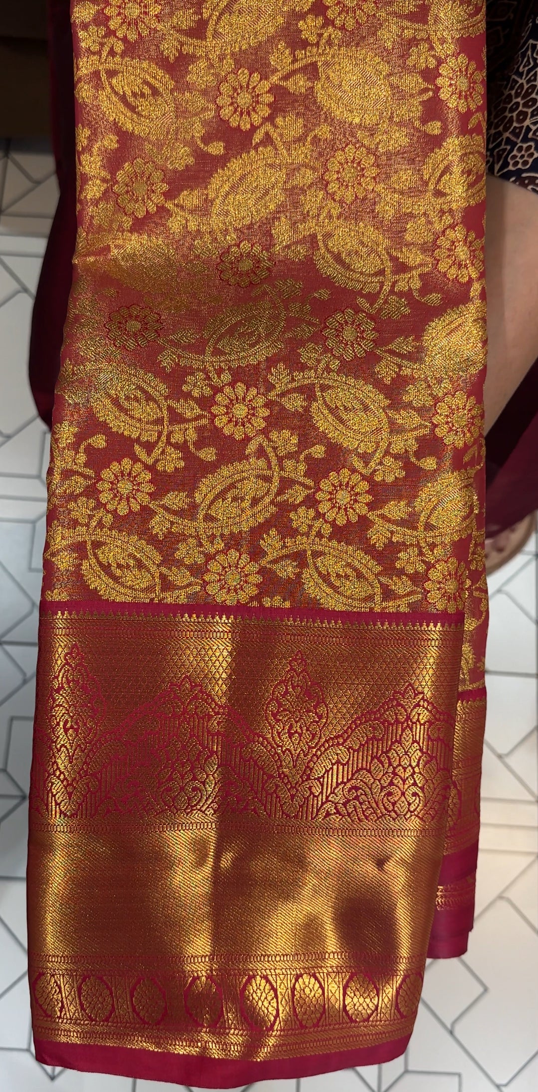 SEMI TISSUE KANCHIPURAM SILK SAREES - IHA 27831
