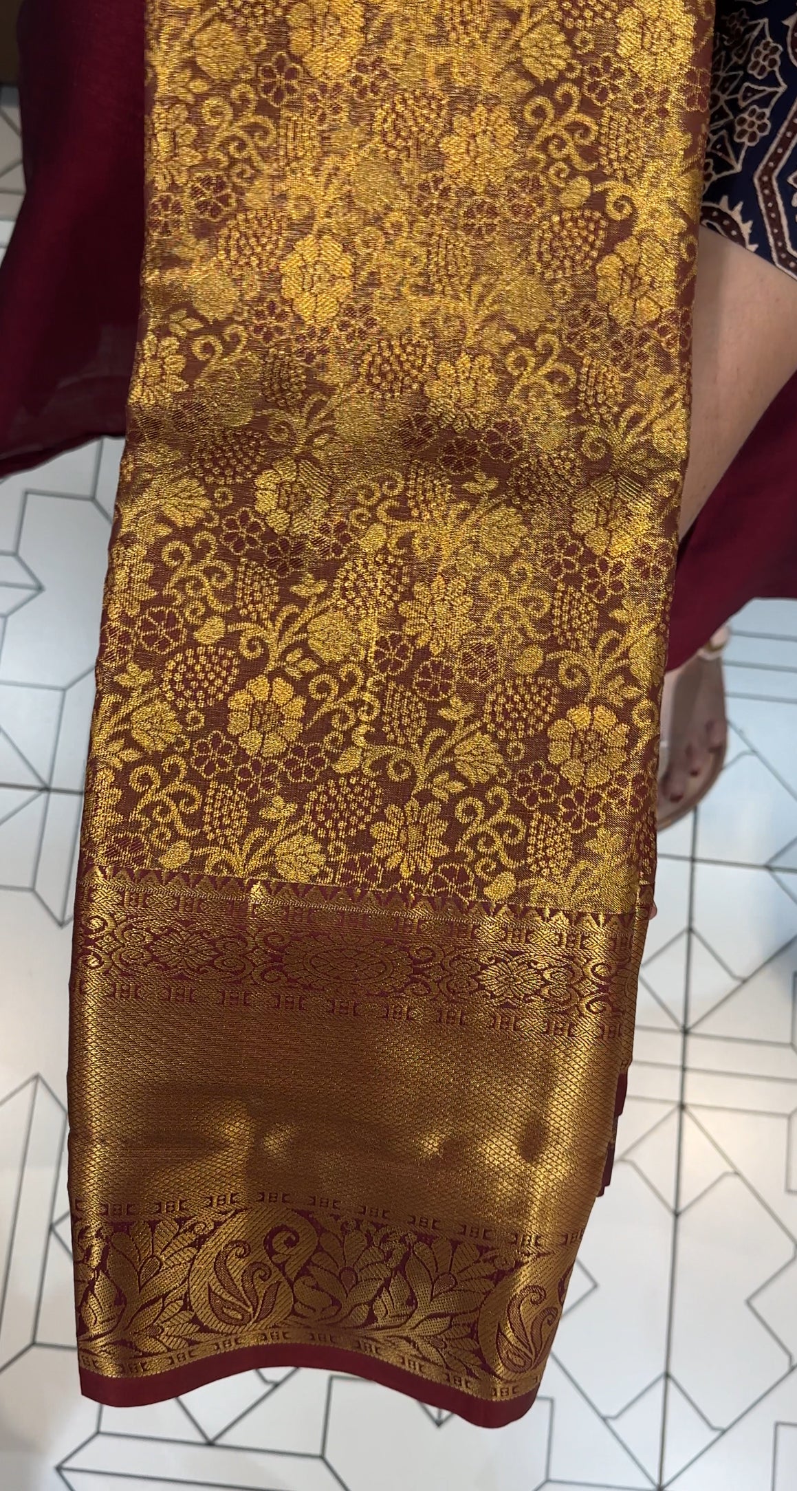 SEMI TISSUE KANCHIPURAM SAREES - IHA 27858