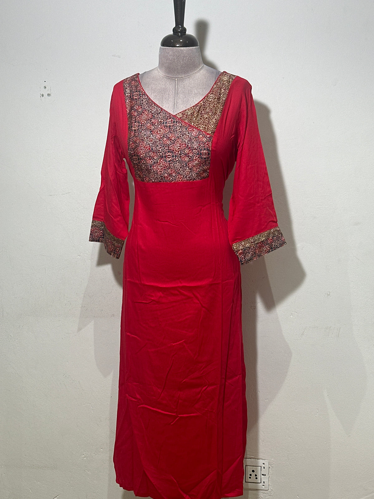 OFFER SALES TOP AND BOTTOM - IHA 35974