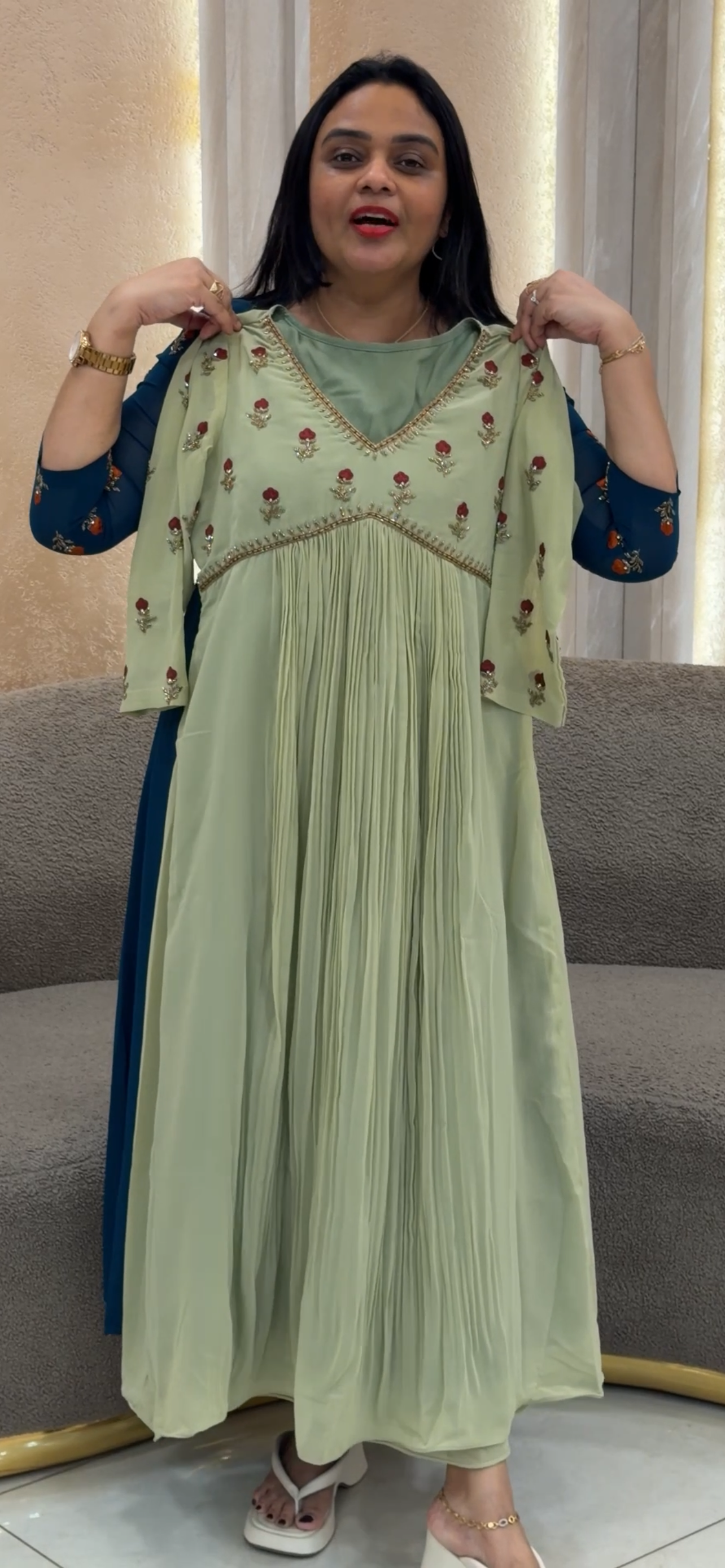 IHA'S IN-HOUSE ALINE TOPS - IHA 32855