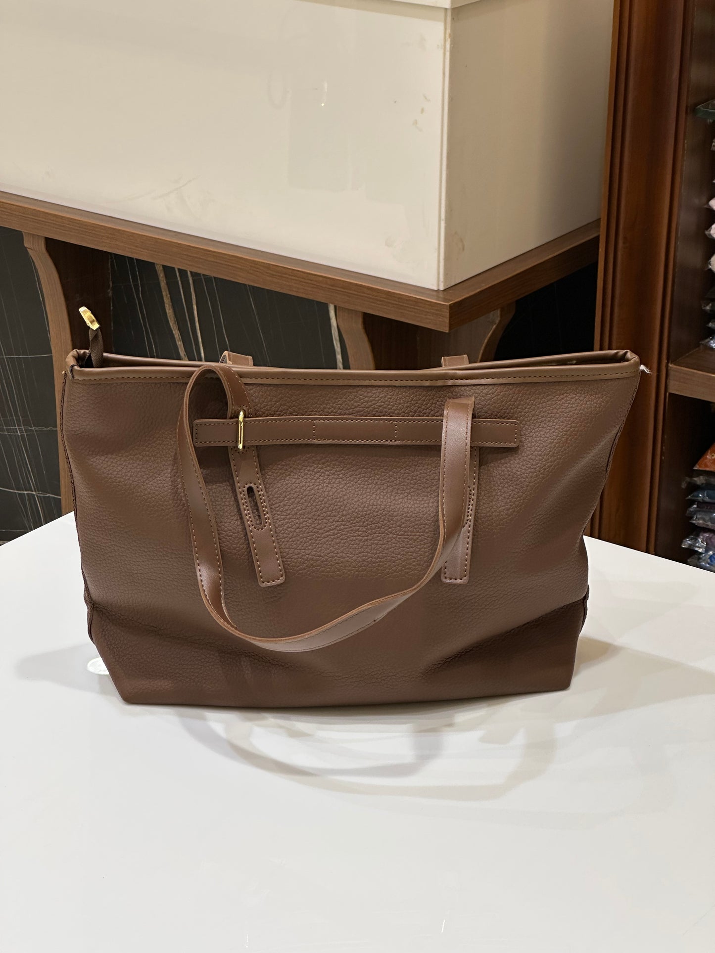 IMPORTED BAGS - IHA 26501