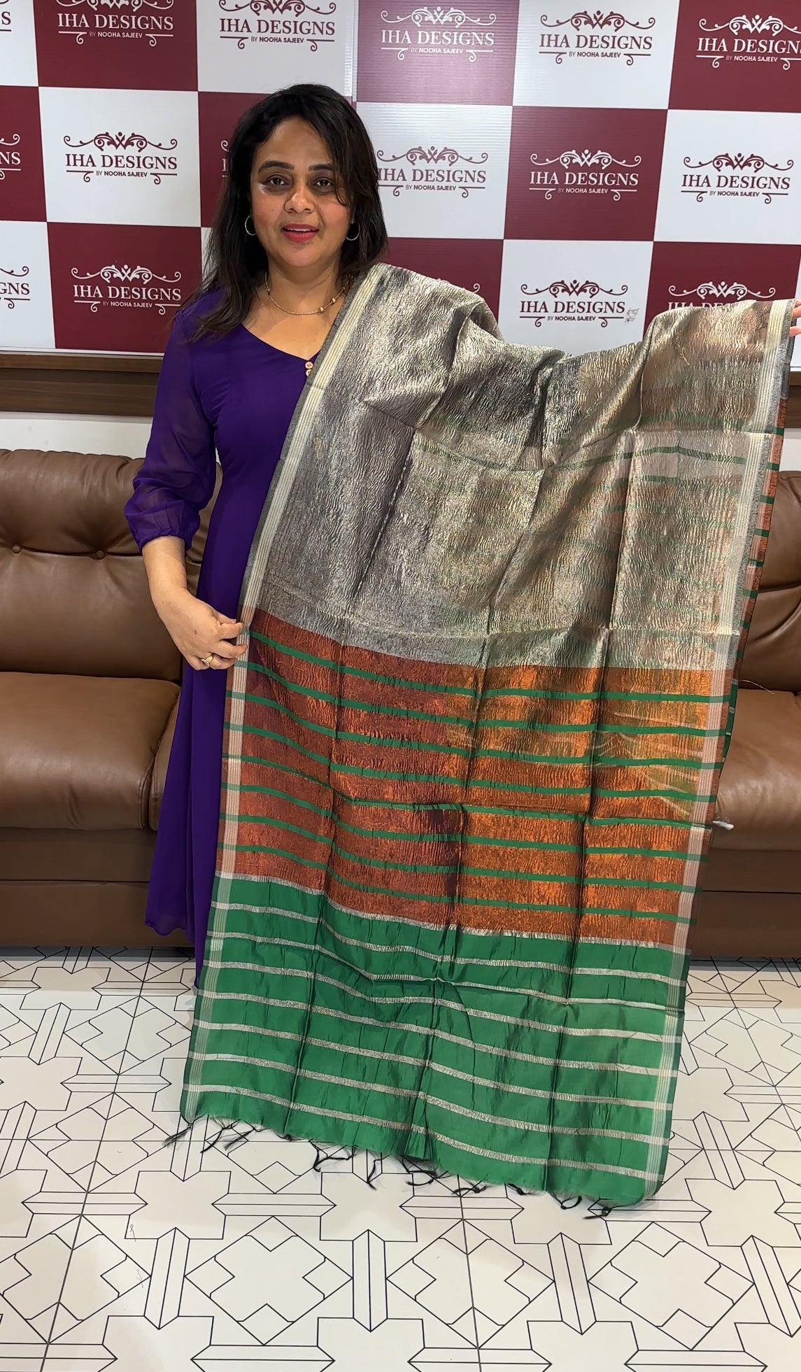 CRUSHED BANARASI DUPATTA - IHA 26229