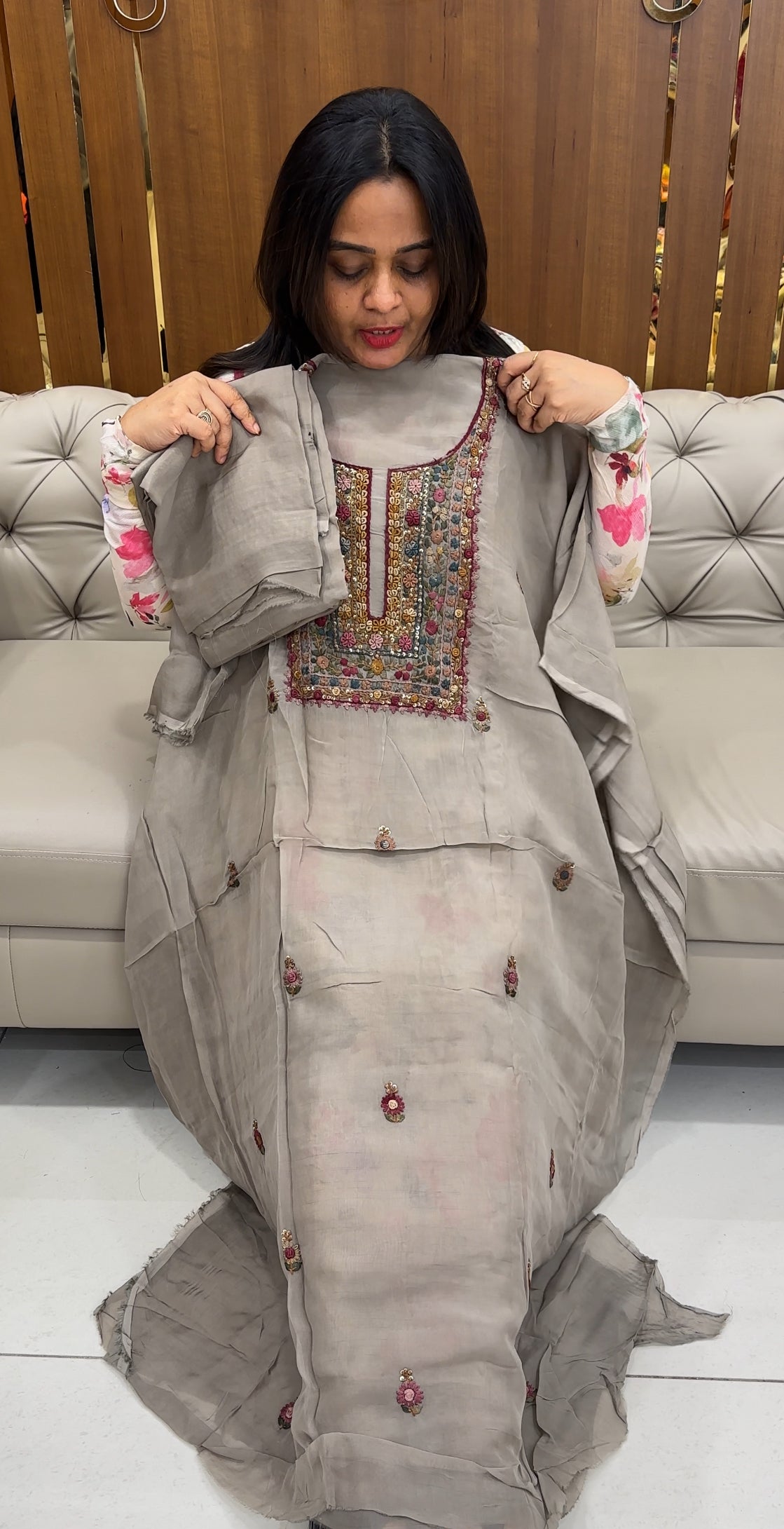 VISCOSE ORGANZA UNSTITCHED SALWAR SUITS - IHA 26095
