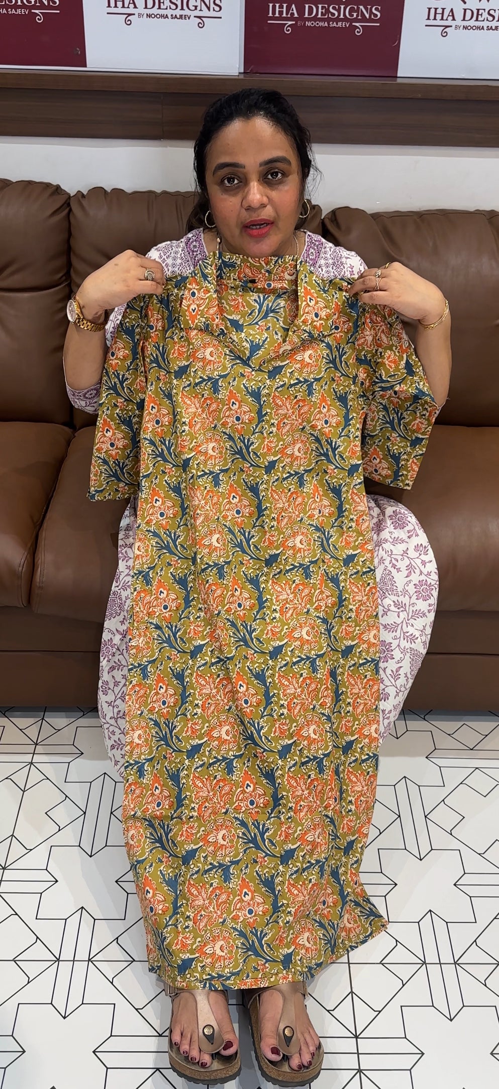 PRINTED COTTON TOPS - IHA 26429