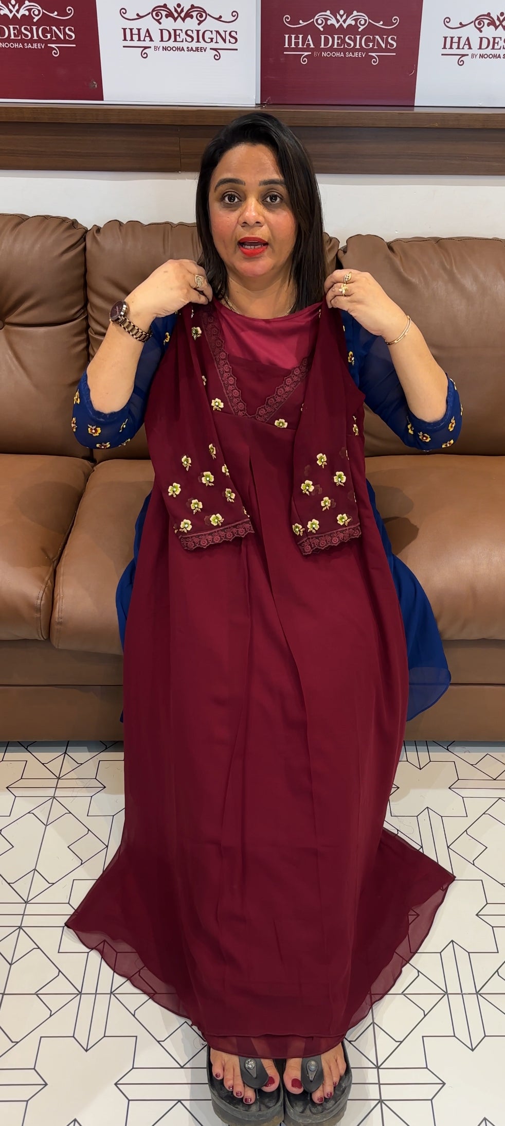 IHA'S IN-HOUSE DESIGNER ALINE TOPS - IHA 25417