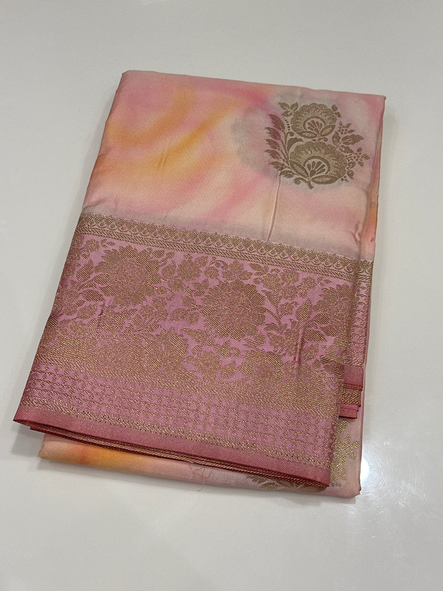 OFFER SALES SAREES - IHA 27211
