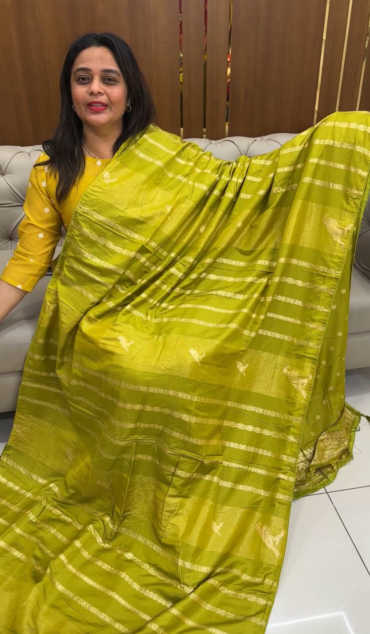 BUDGET BUY SEMI BANARASI SAREES - IHA 26037