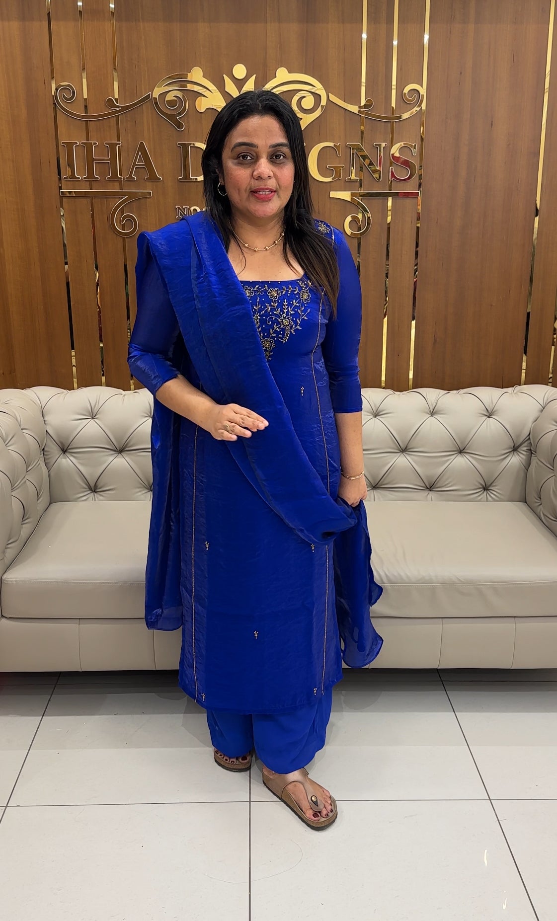 FORWARD VELVET ORGANZA TOP, BOTTOM AND DUPATTA - IHA 27095