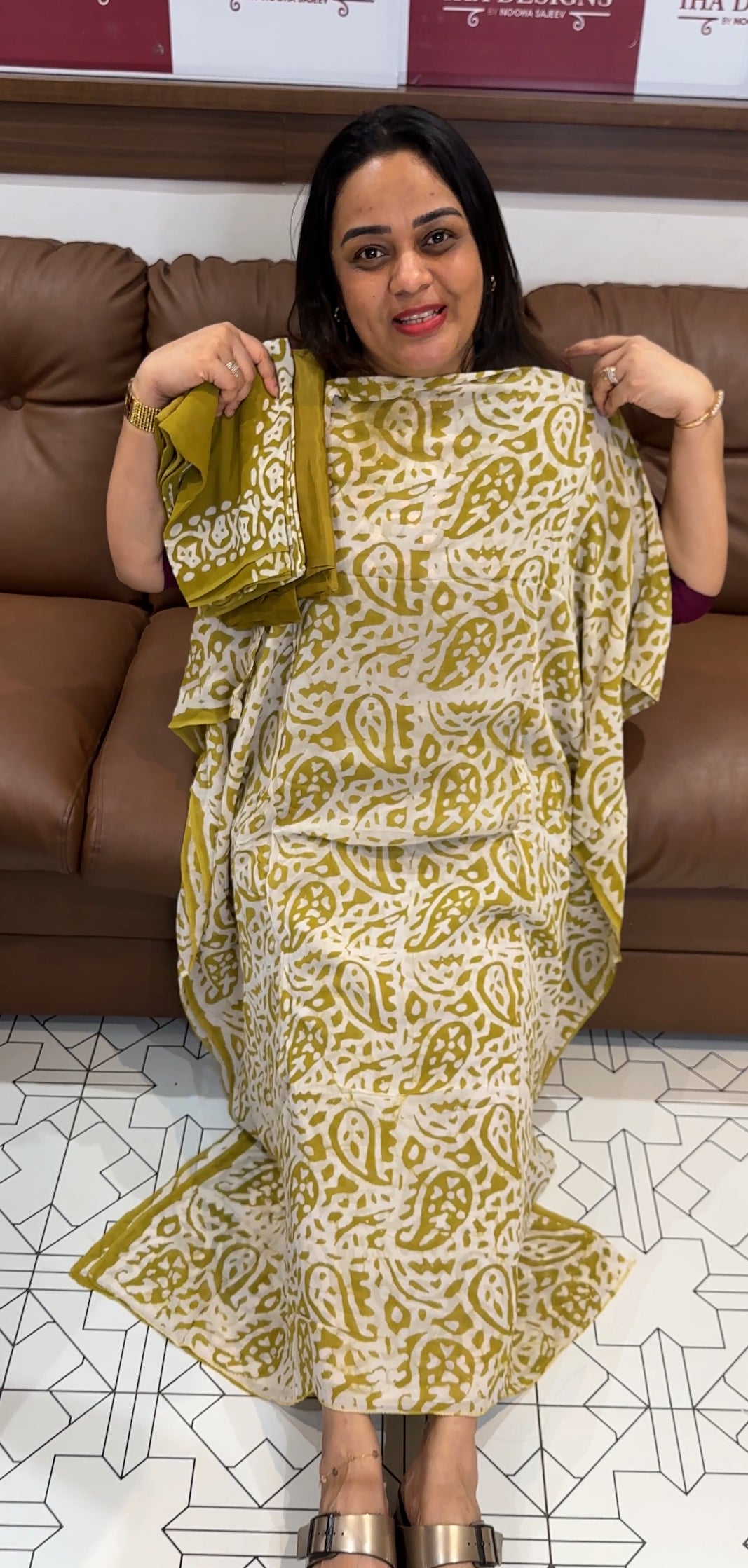 BATIK PRINTED UNSTITCHED SALWAR SUITS - IHA 22850