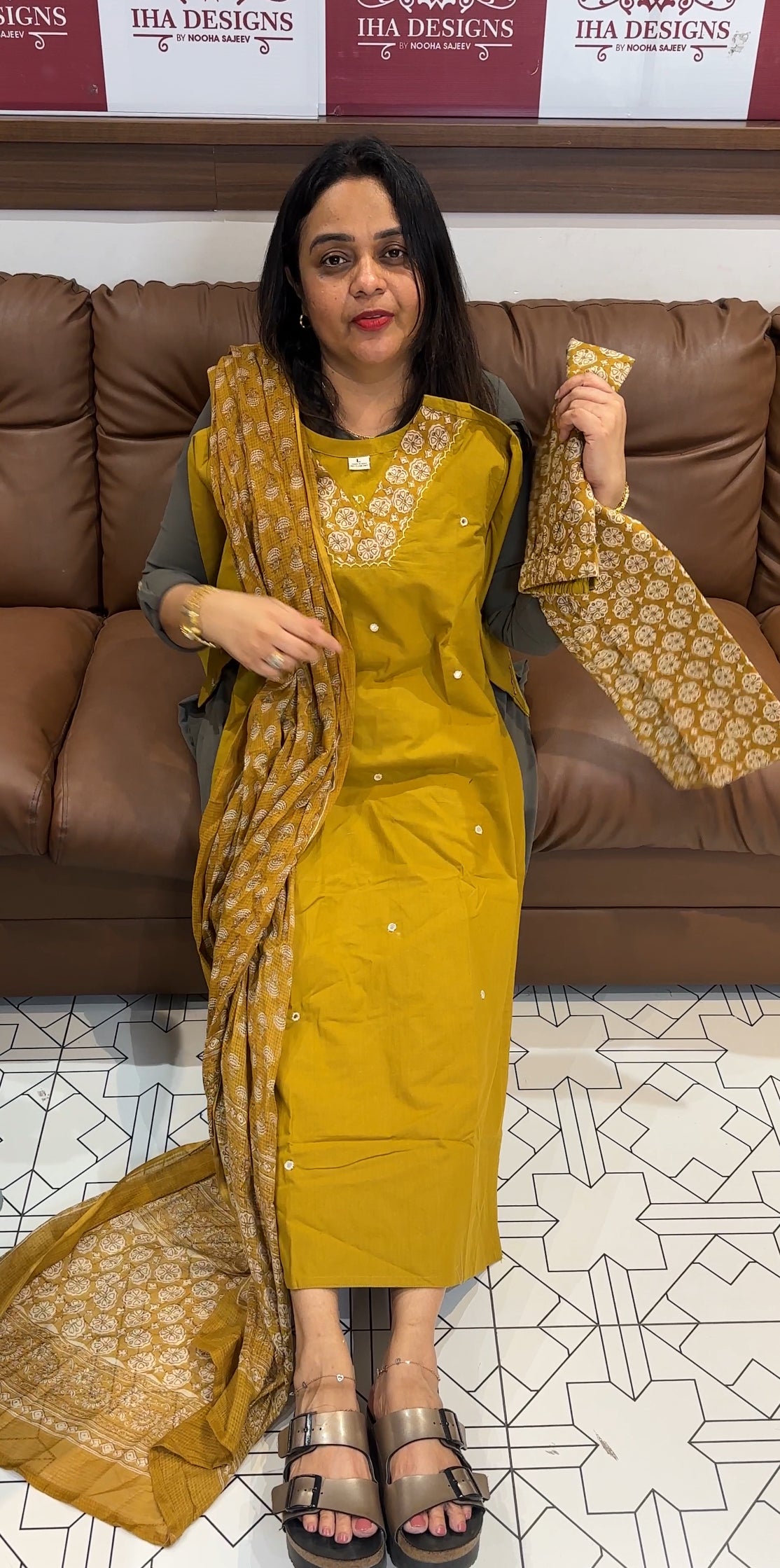 COTTON TOP,BOTTOM AND DUPATTA - IHA 23157