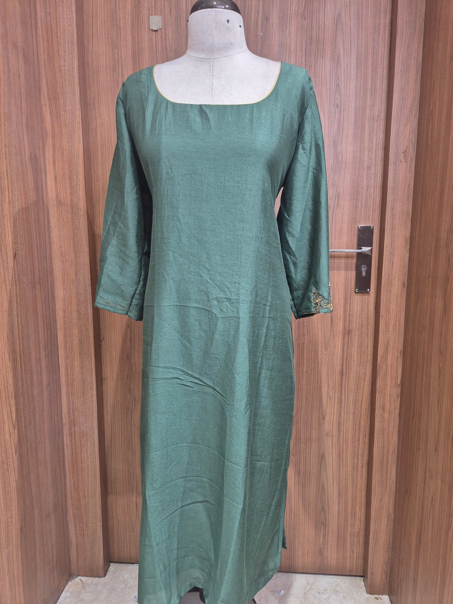 OFFER SALES TOPS COLLECTIONS - IHA 26778