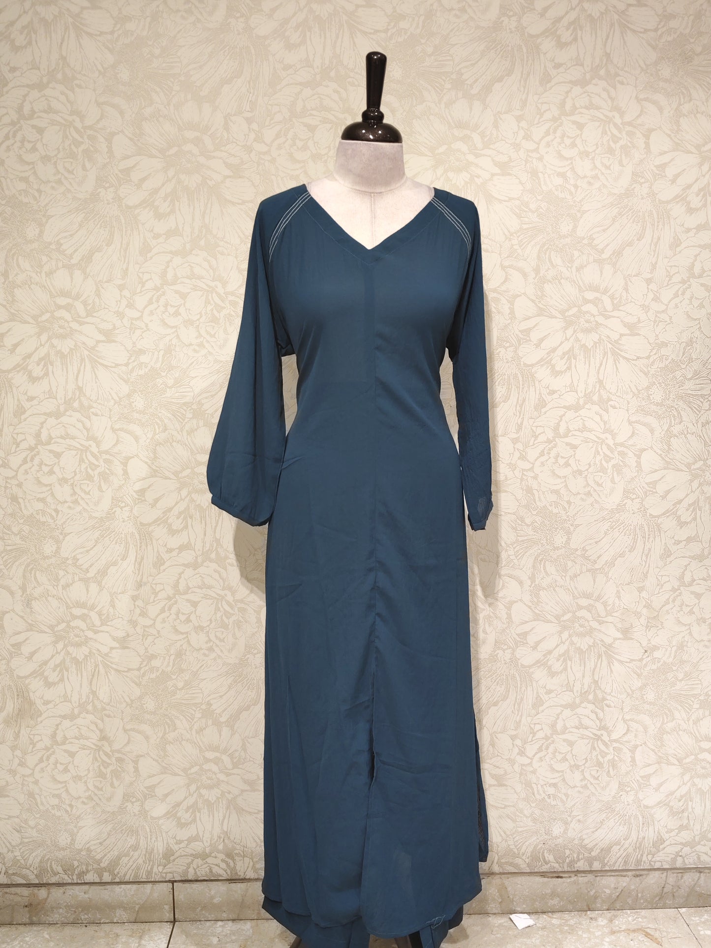 OFFER SALES TOP AND BOTTOM COLLECTIONS - IHA 27223
