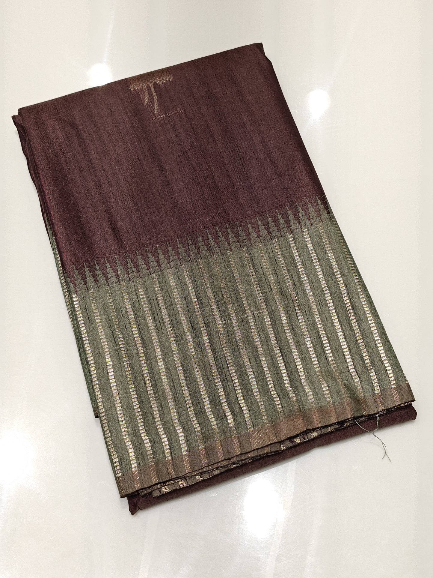 OFFER SALES SAREES - IHA 27529