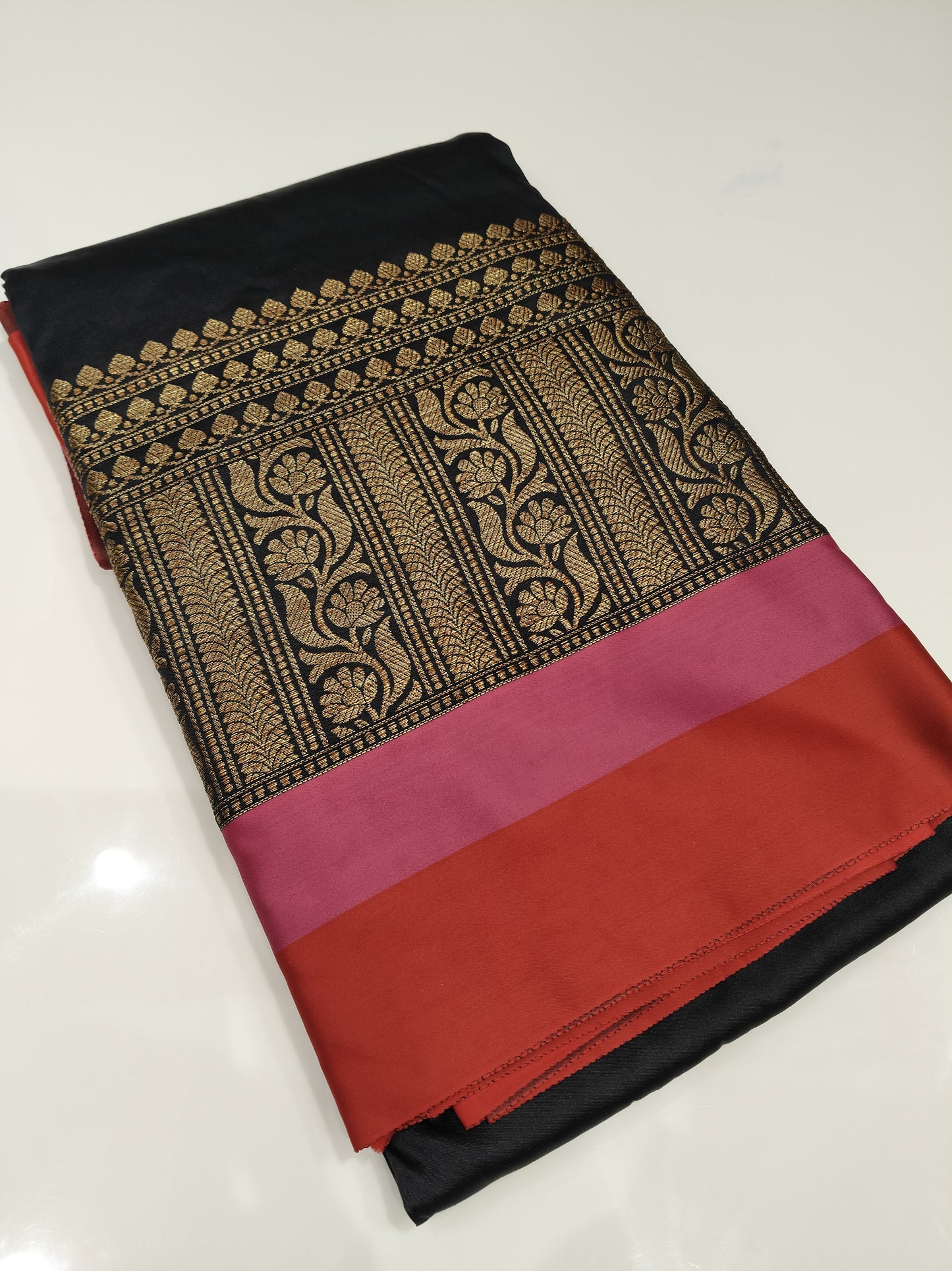 OFFER SALES SAREES - IHA 27410