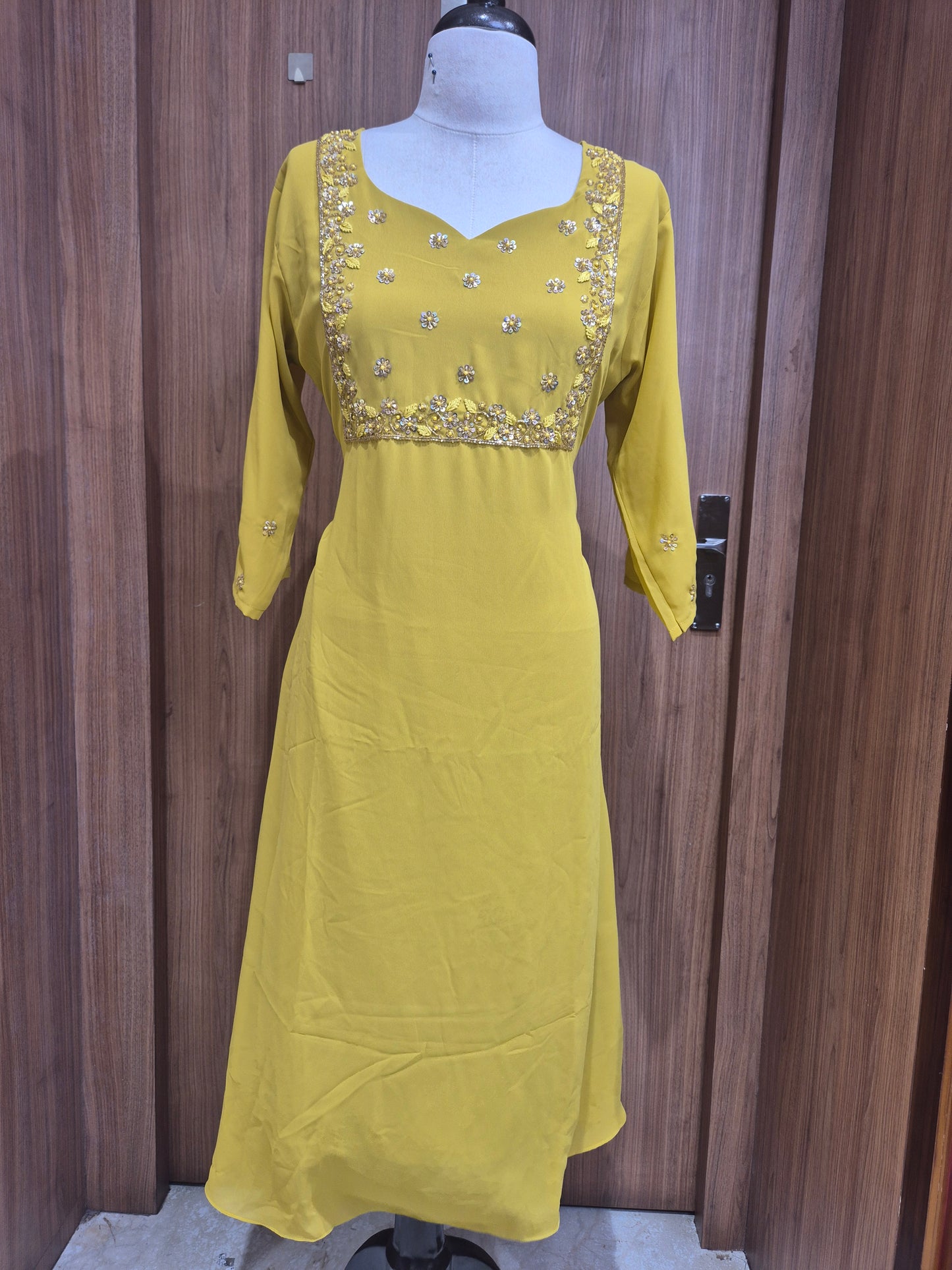 OFFER SALES TOPS COLLECTIONS - IHA 26778