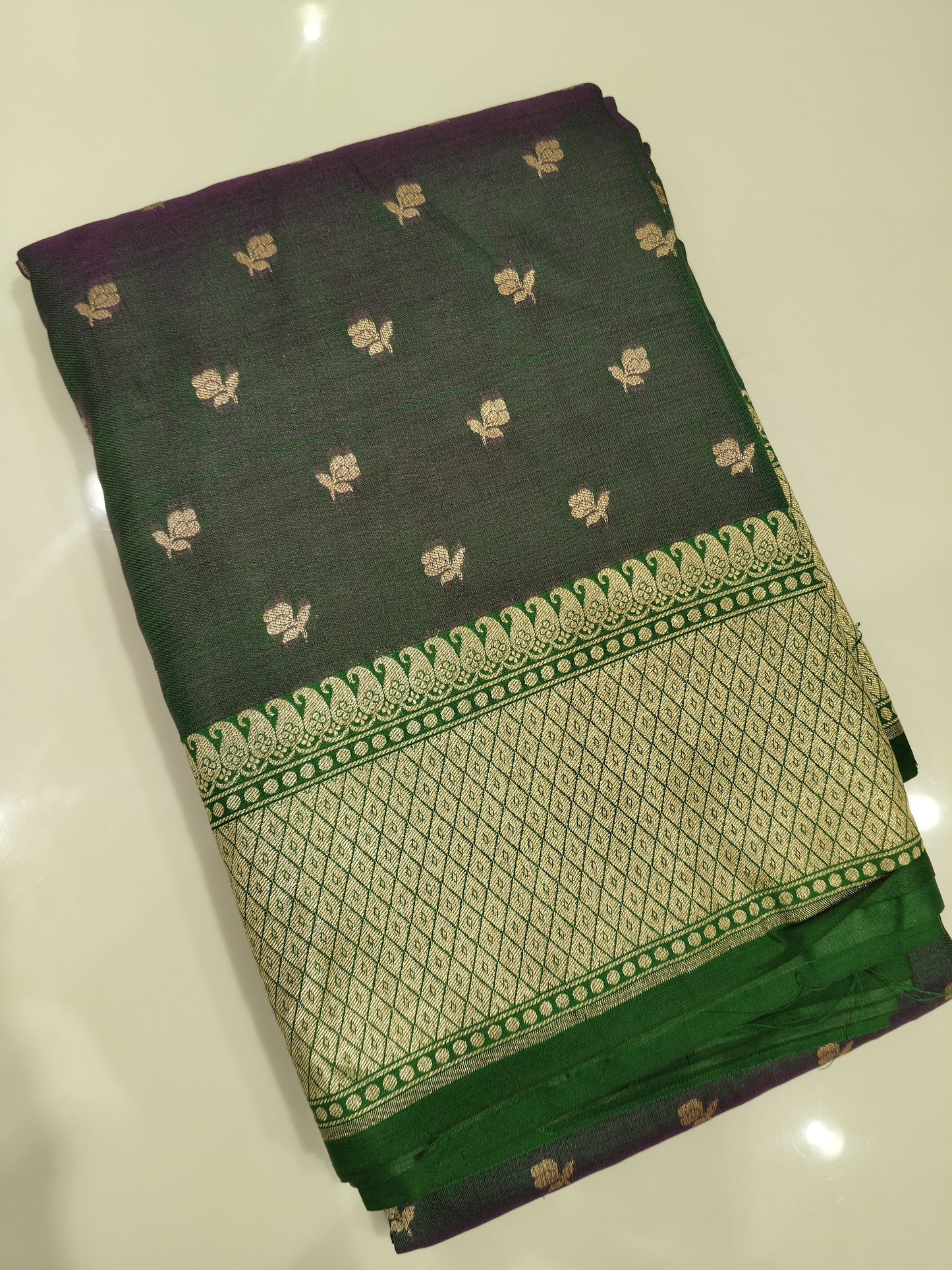 OFFER SALES SAREES - IHA 27316