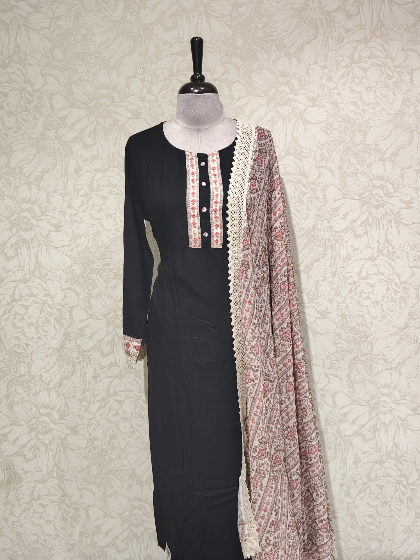 OFFER SALES TOP AND BOTTOM - IHA 27533