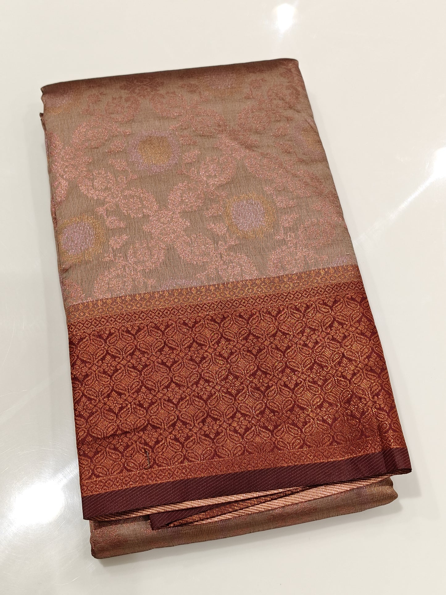 OFFER SALES SAREES - IHA 27529