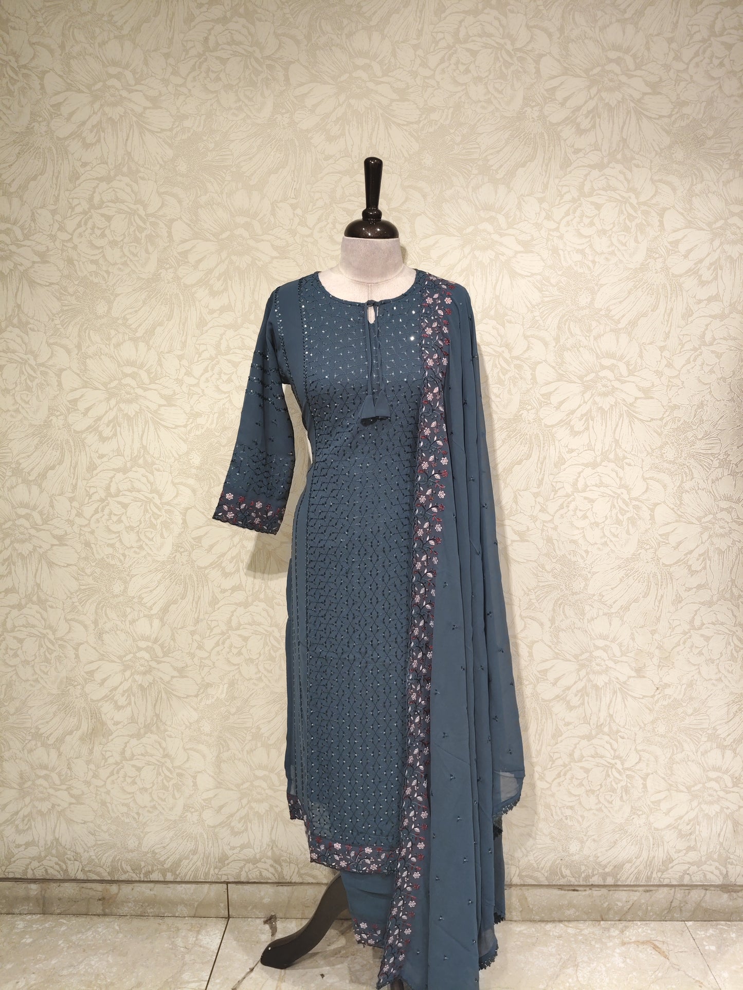 OFFER SALES TOP AND BOTTOM - IHA 27533