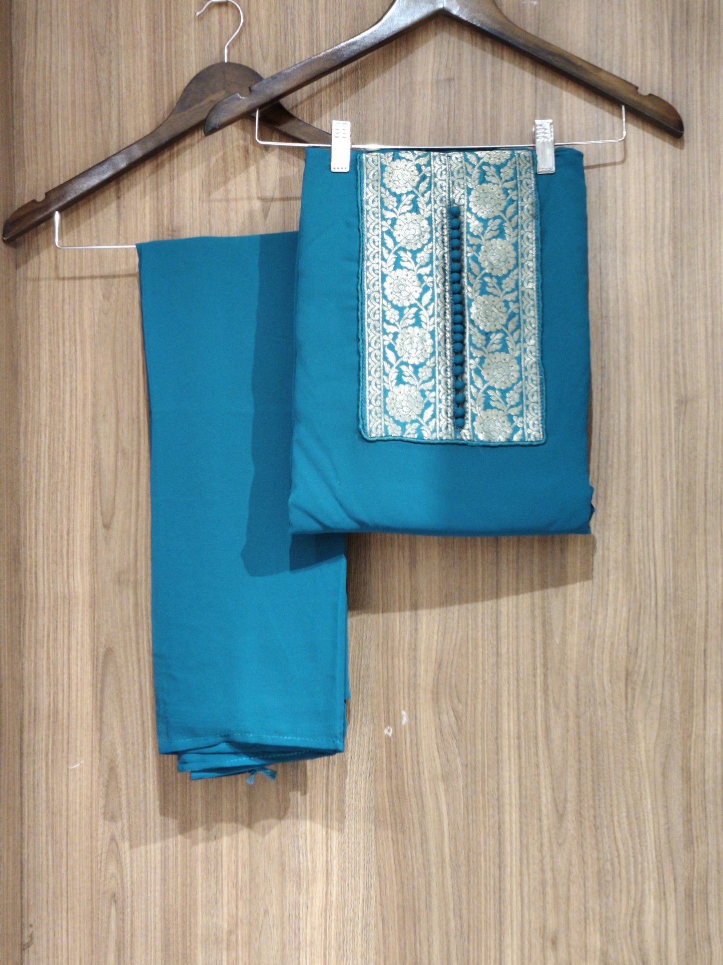 OFFER SALES UNSTITCHED SALWAR SUITS - IHA 27443