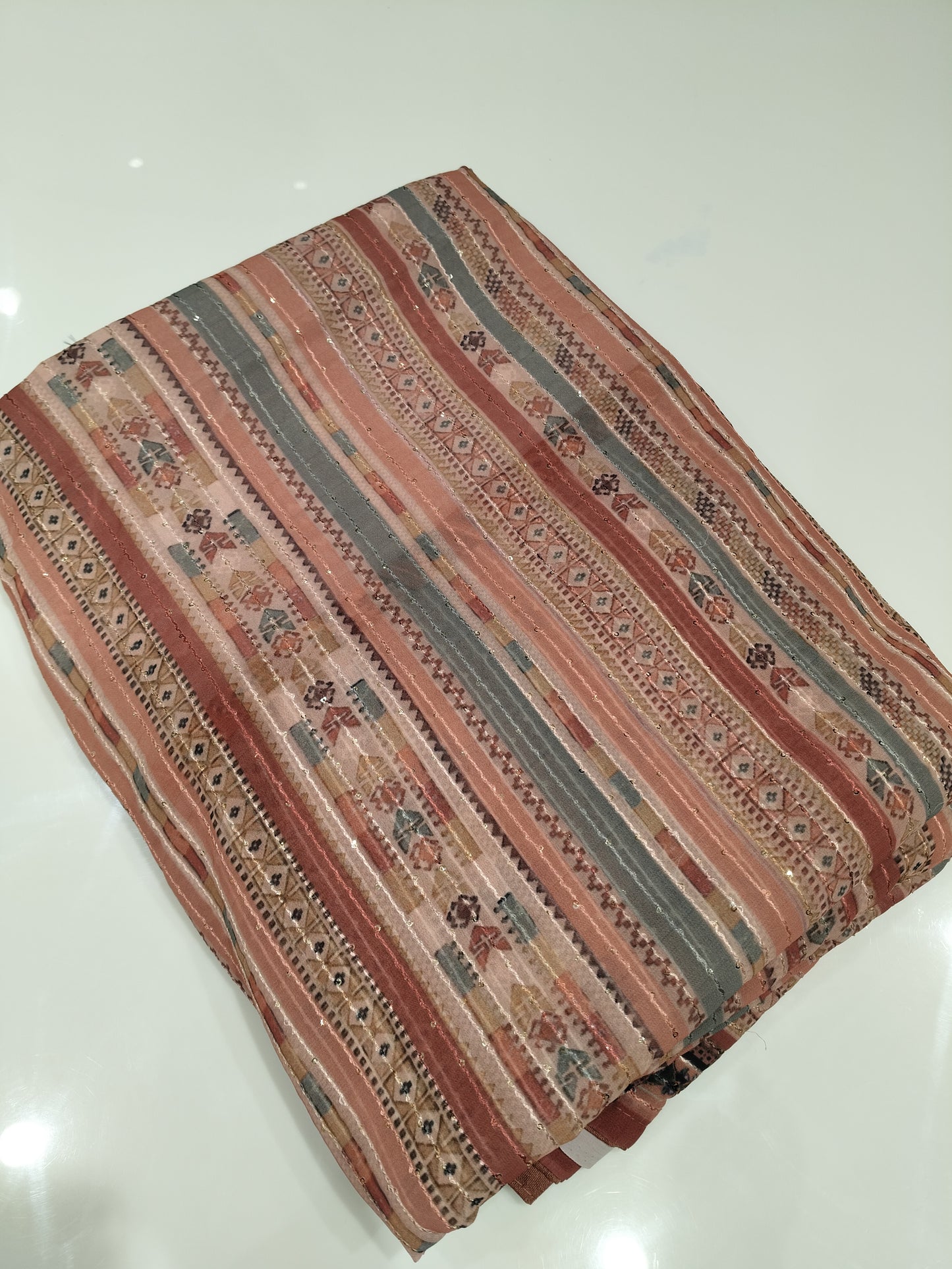 OFFER SALES SAREES - IHA 27410