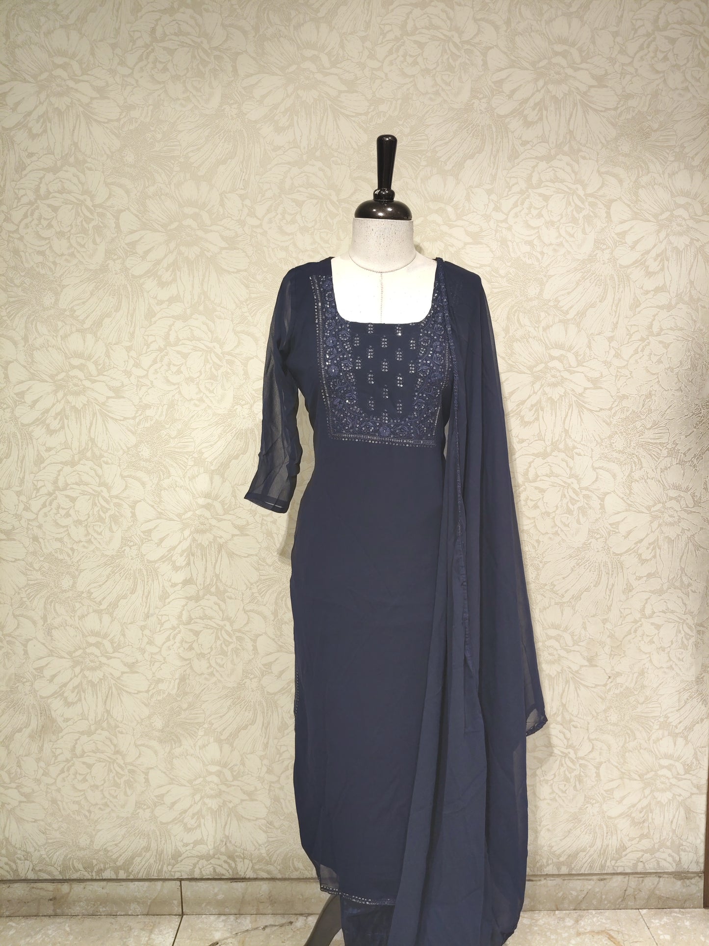 OFFER SALES TOP AND BOTTOM - IHA 27533