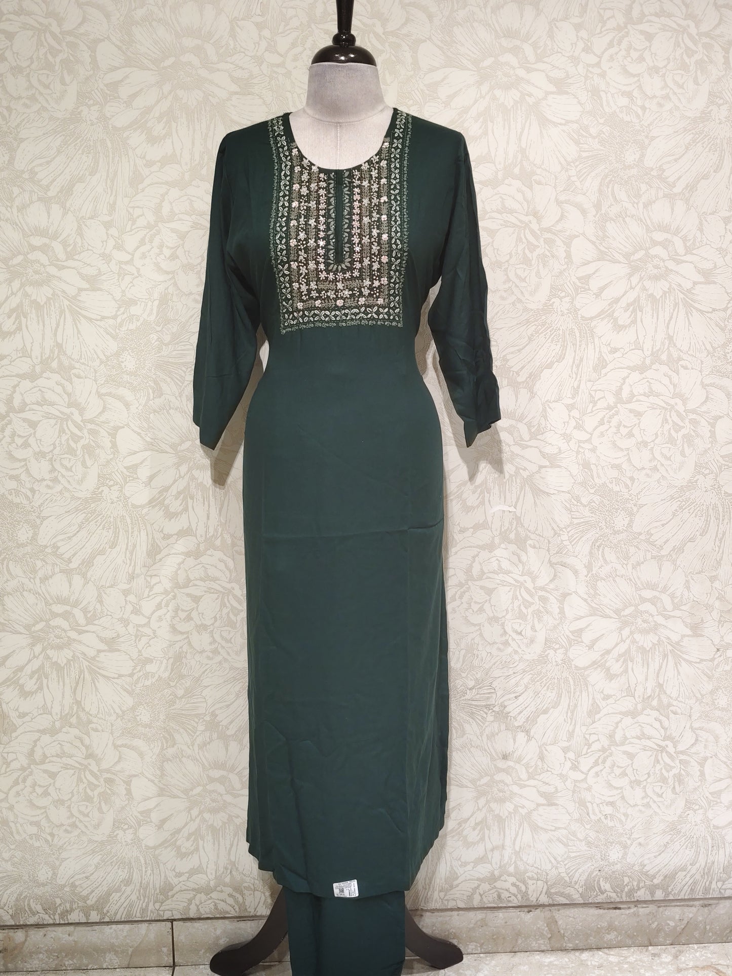 OFFER SALES TOP AND BOTTOM COLLECTIONS - IHA 27223