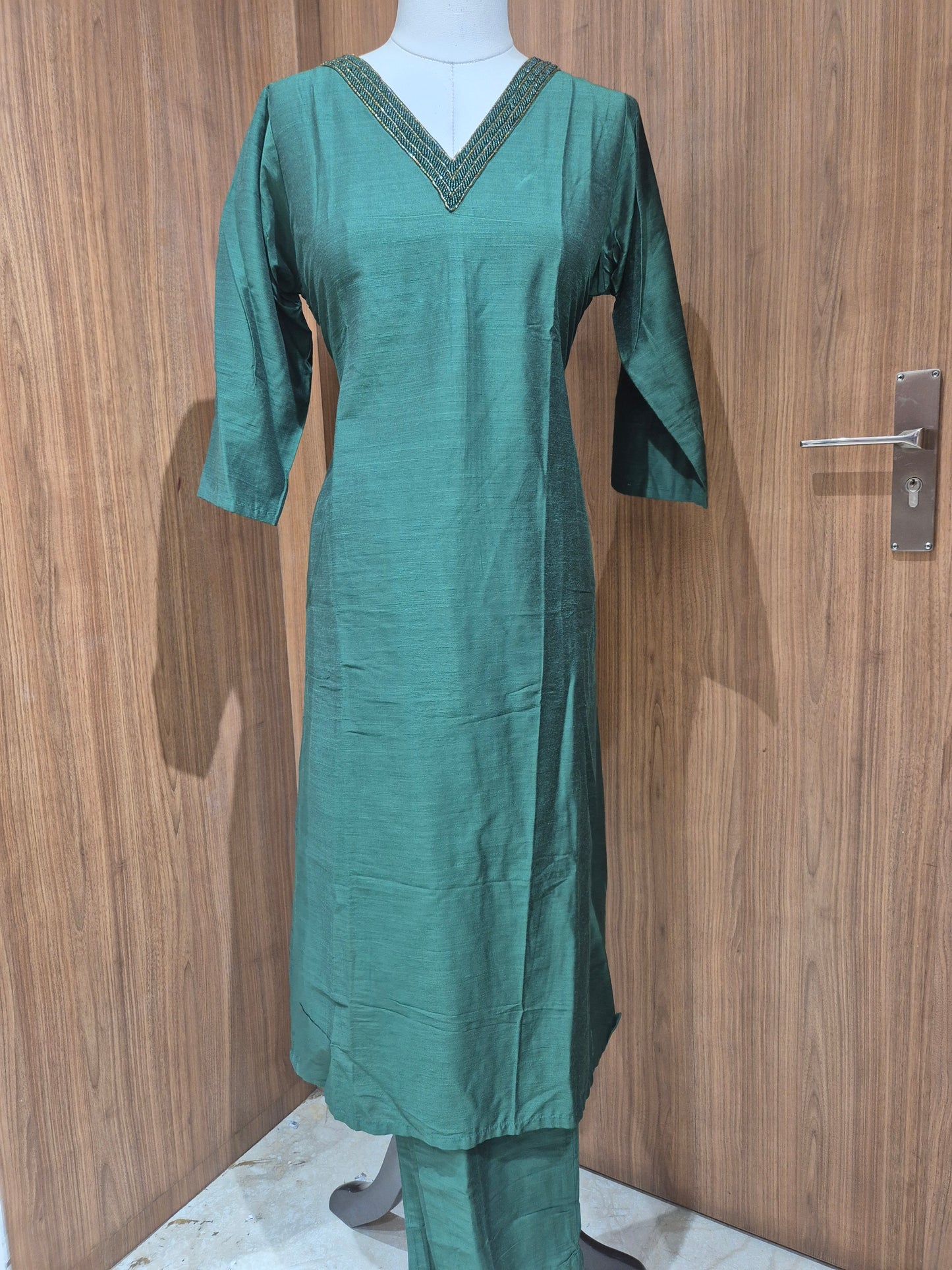 OFFER SALES TOP AND BOTTOM - IHA 26703