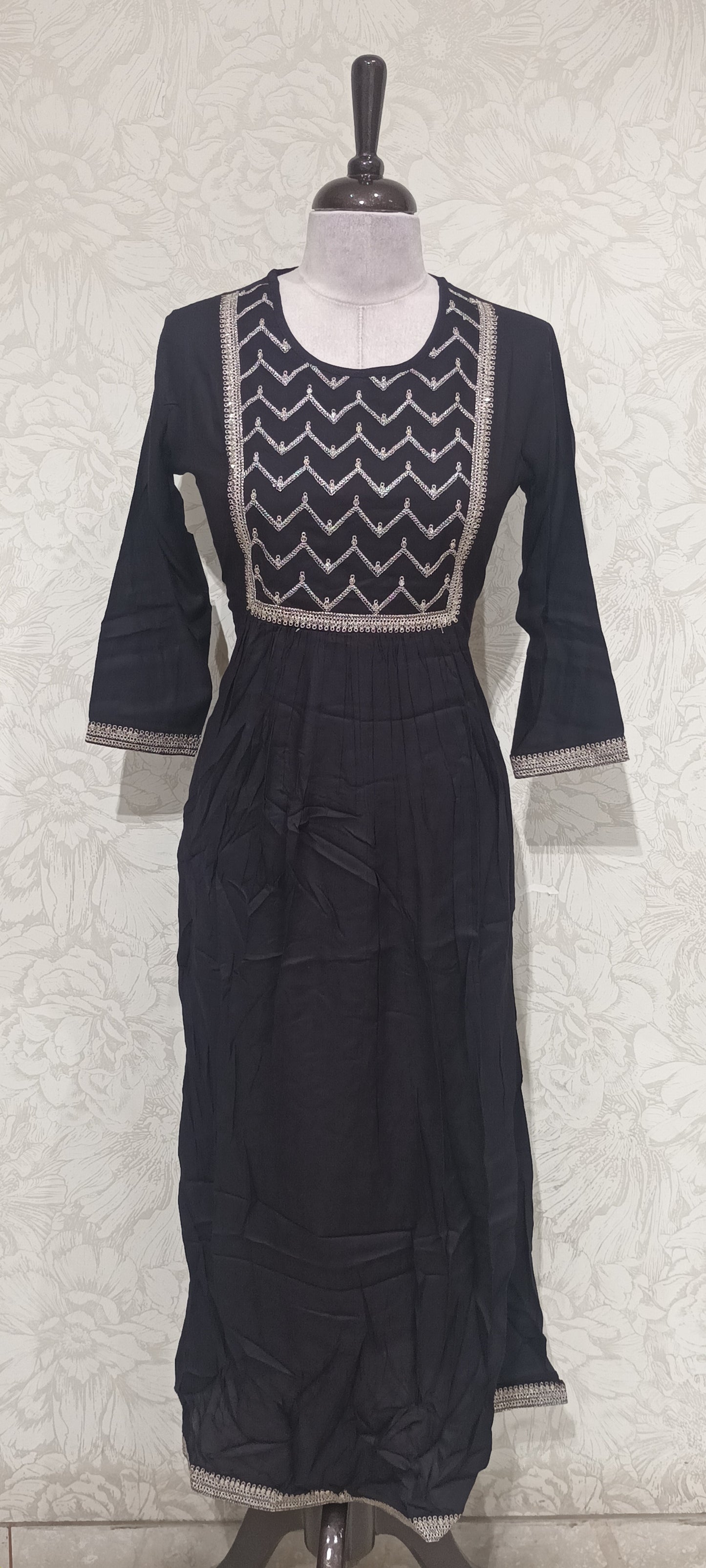 OFFER SALES TOPS COLLECTIONS - IHA 27085