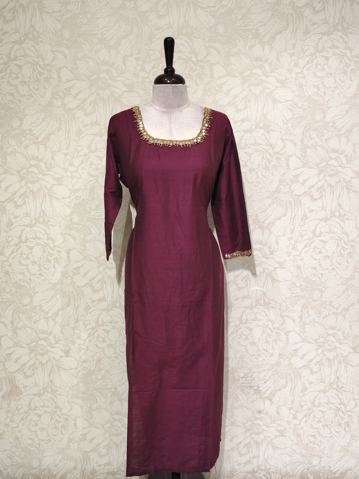 OFFER SALES TOPS COLLECTIONS - IHA 27103