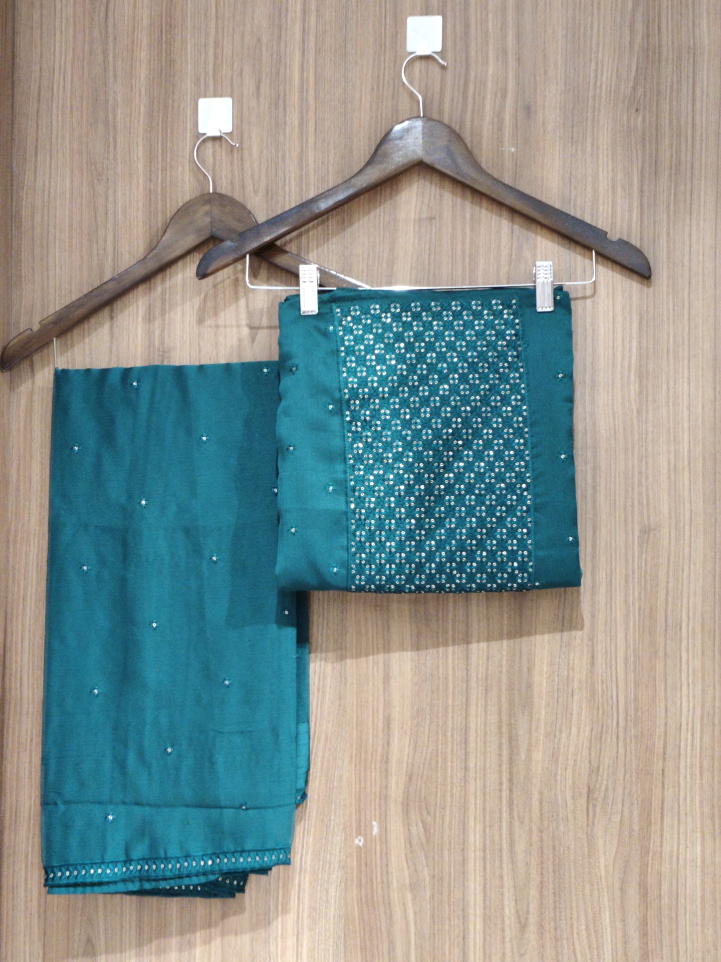 OFFER SALES UNSTITCHED SALWAR SUITS - IHA 27369