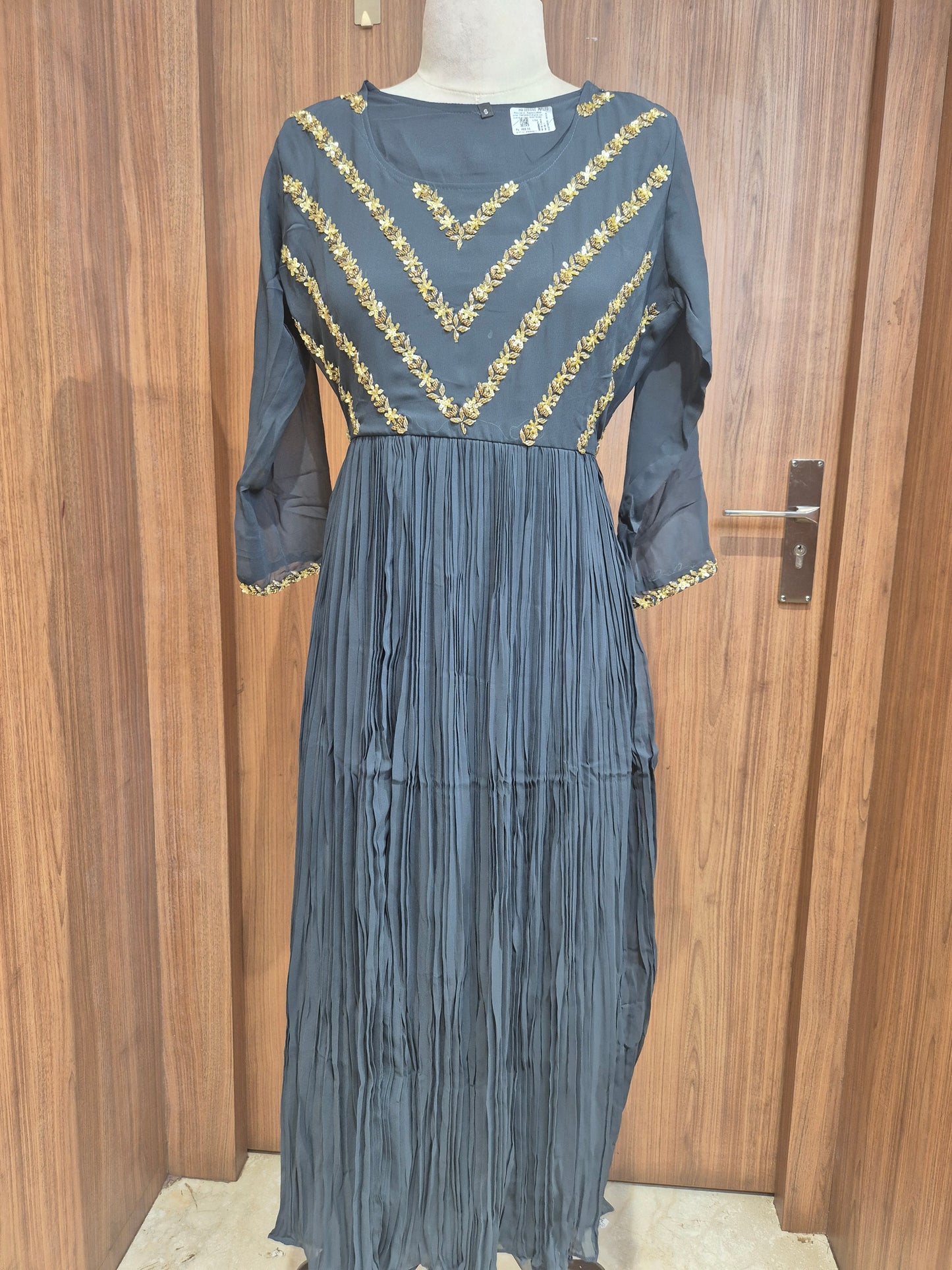 OFFER SALES TOPS COLLECTIONS - IHA 26778