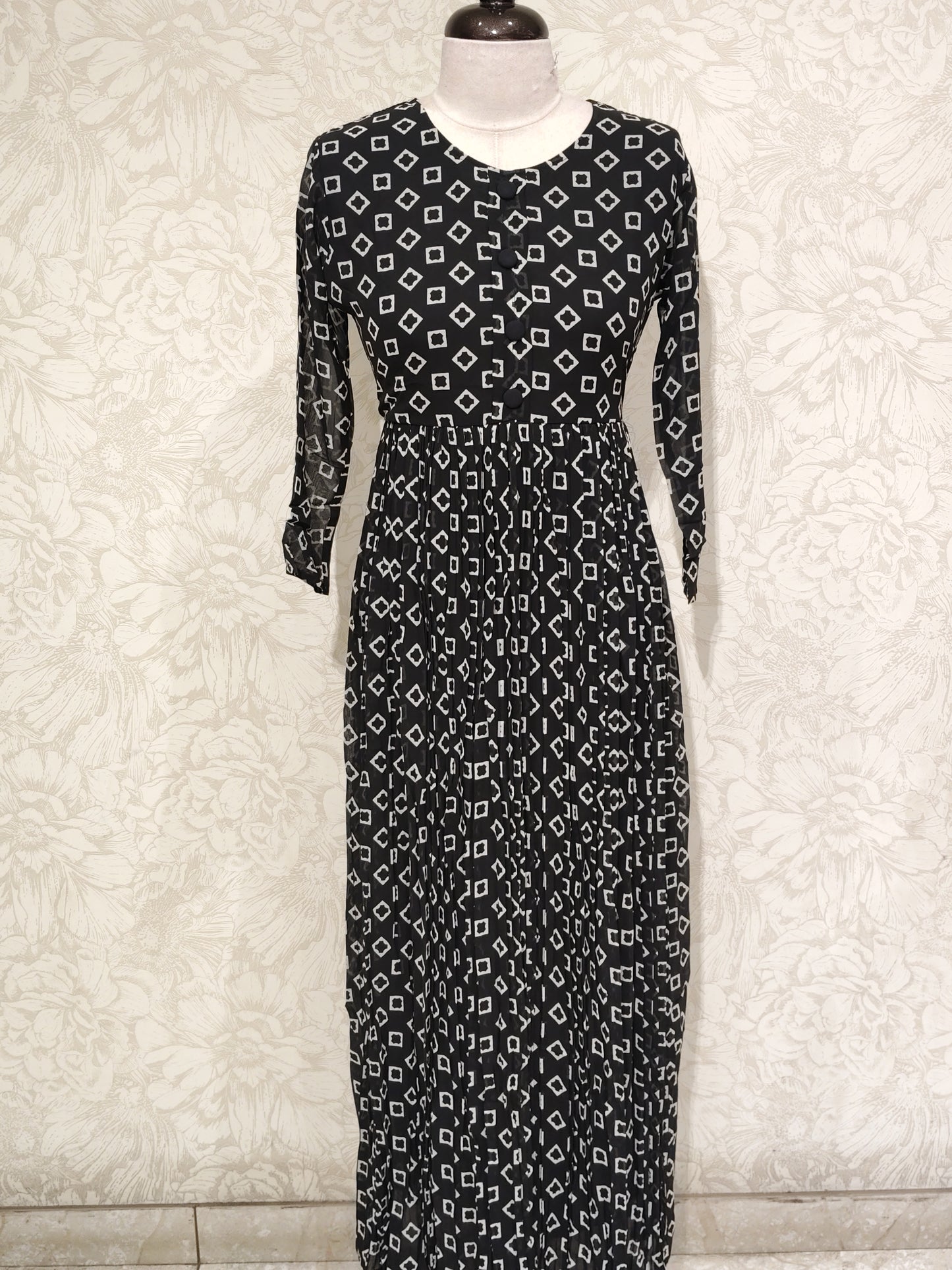 OFFER SALES TOPS COLLECTIONS - IHA 27103