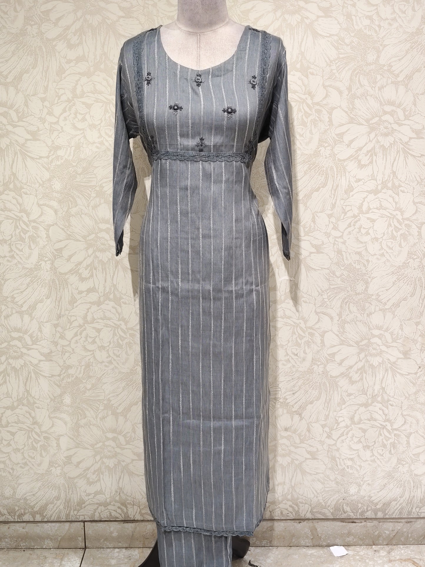 OFFER SALES TOP AND BOTTOM COLLECTIONS - IHA 27223