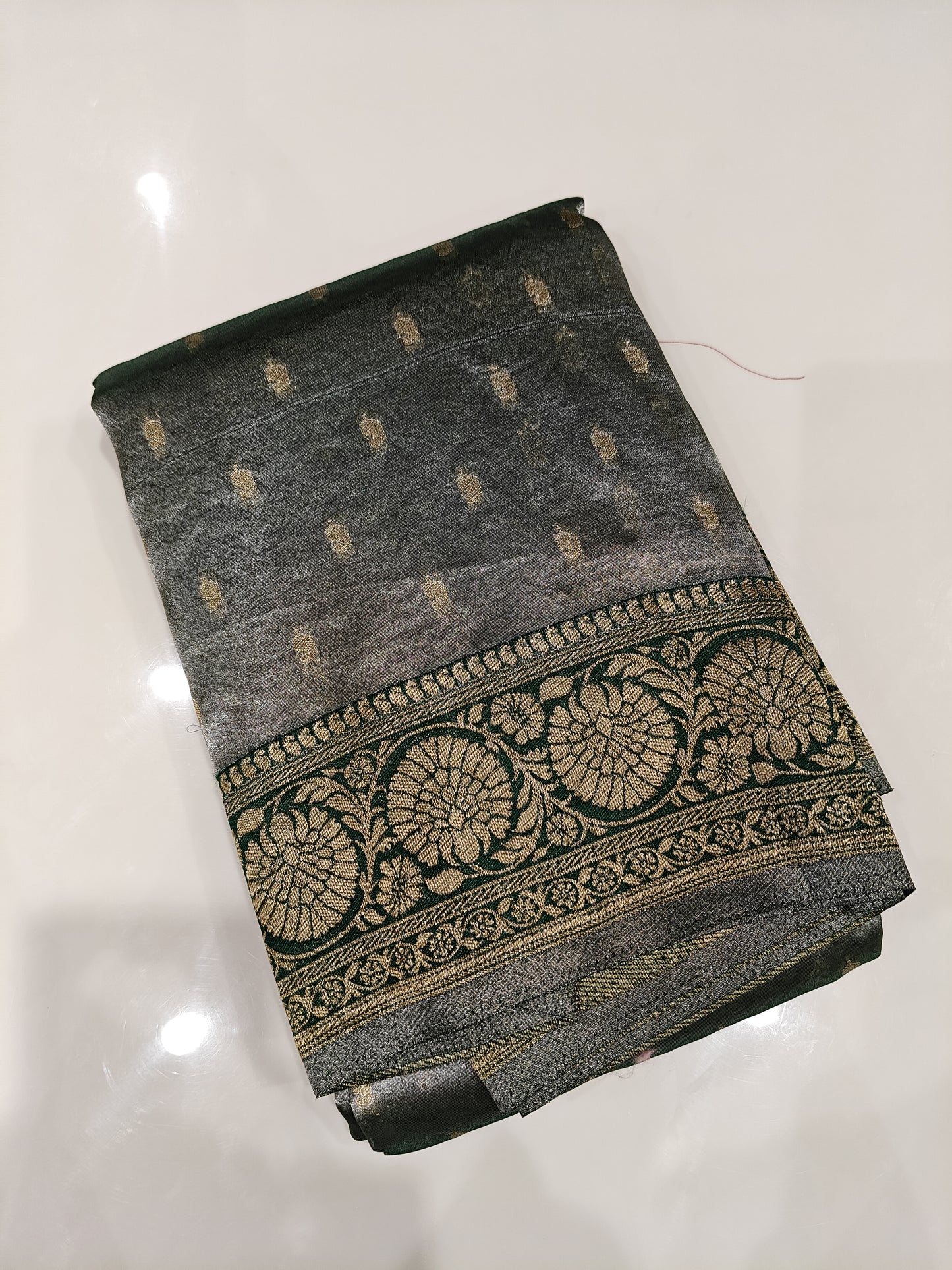 OFFER SALES SAREES - IHA 27253