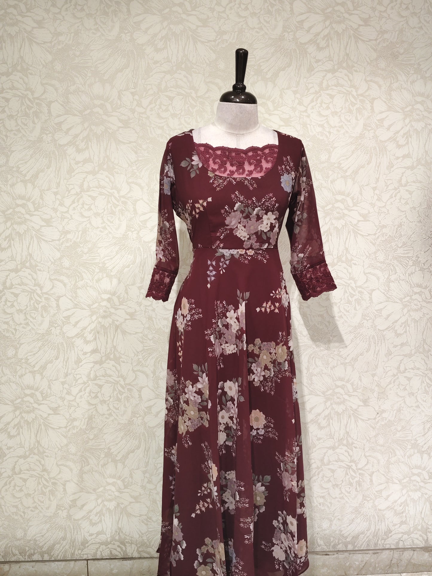 OFFER SALES TOPS COLLECTIONS - IHA 27179