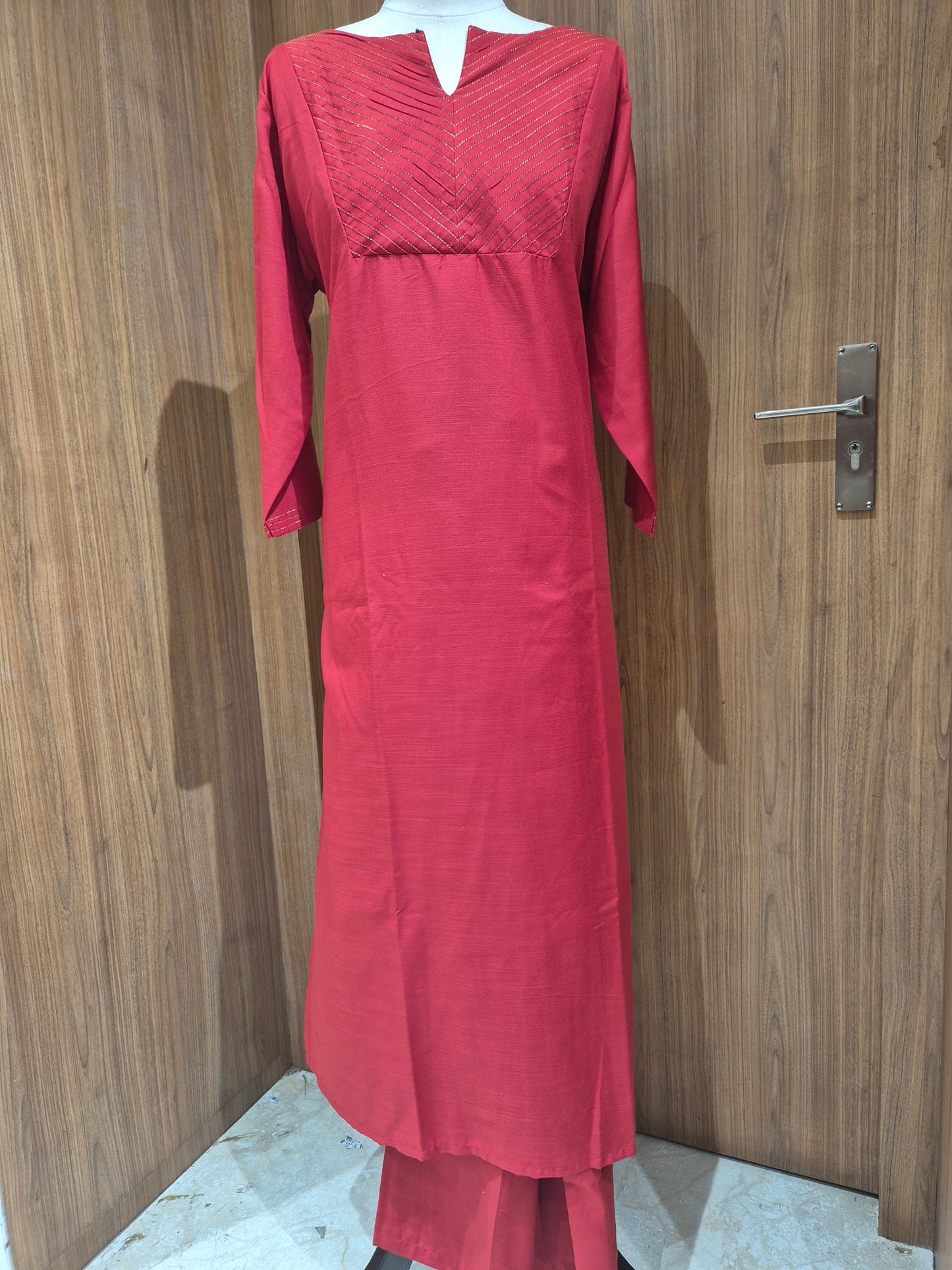 OFFER SALES TOP AND BOTTOM - IHA 26703