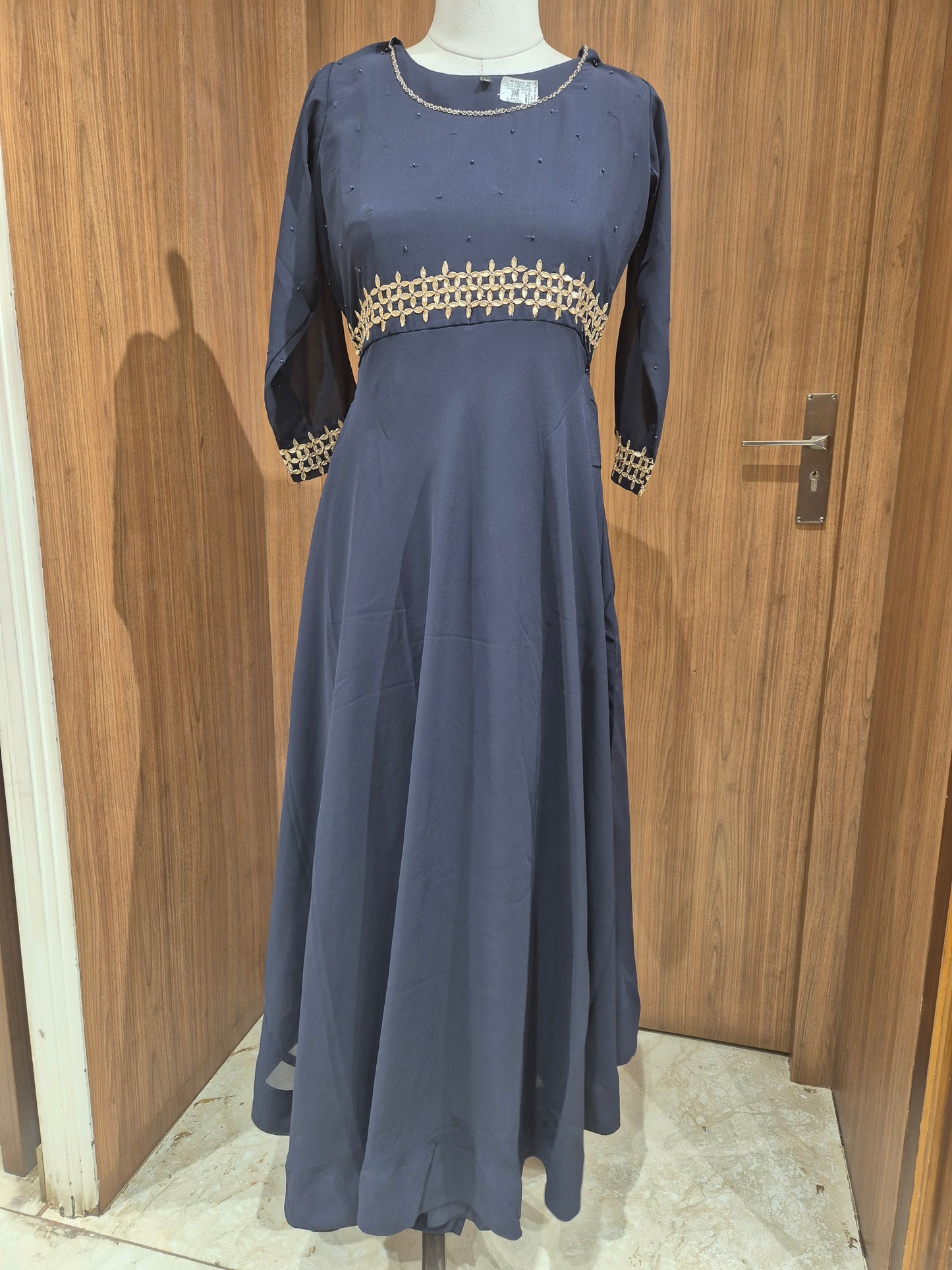 OFFER SALES TOP AND BOTTOM - IHA 26703