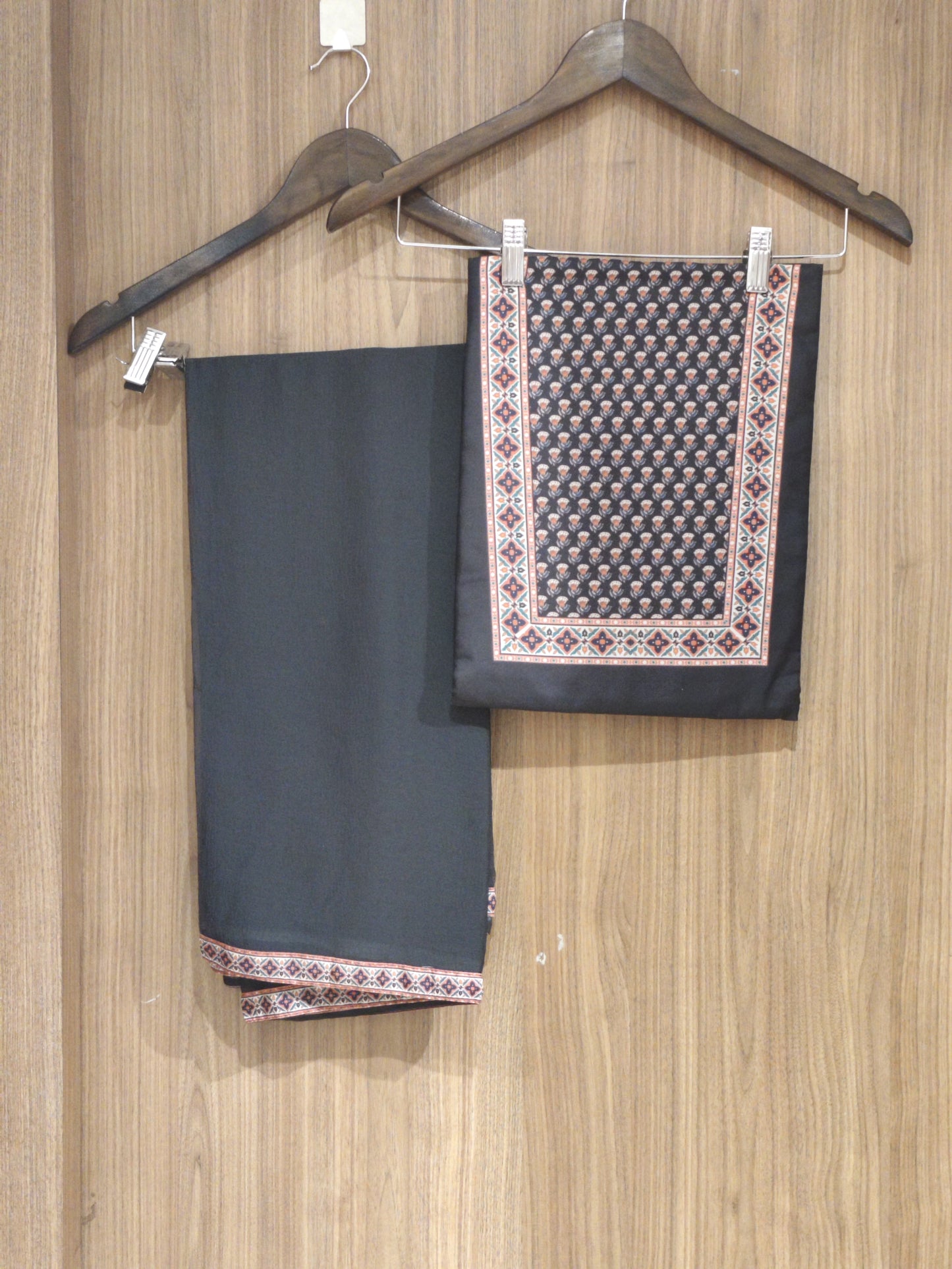 OFFER SALES UNSTITCHED SALWAR - IHA 27250