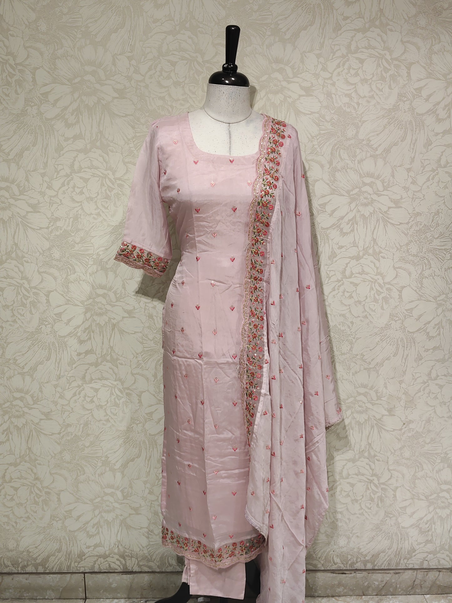 OFFER SALES TOP AND BOTTOM - IHA 27533