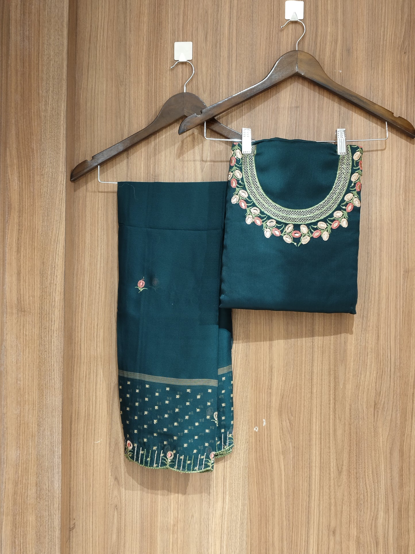 OFFER SALES UNSTITCHED SALWAR - IHA 27520
