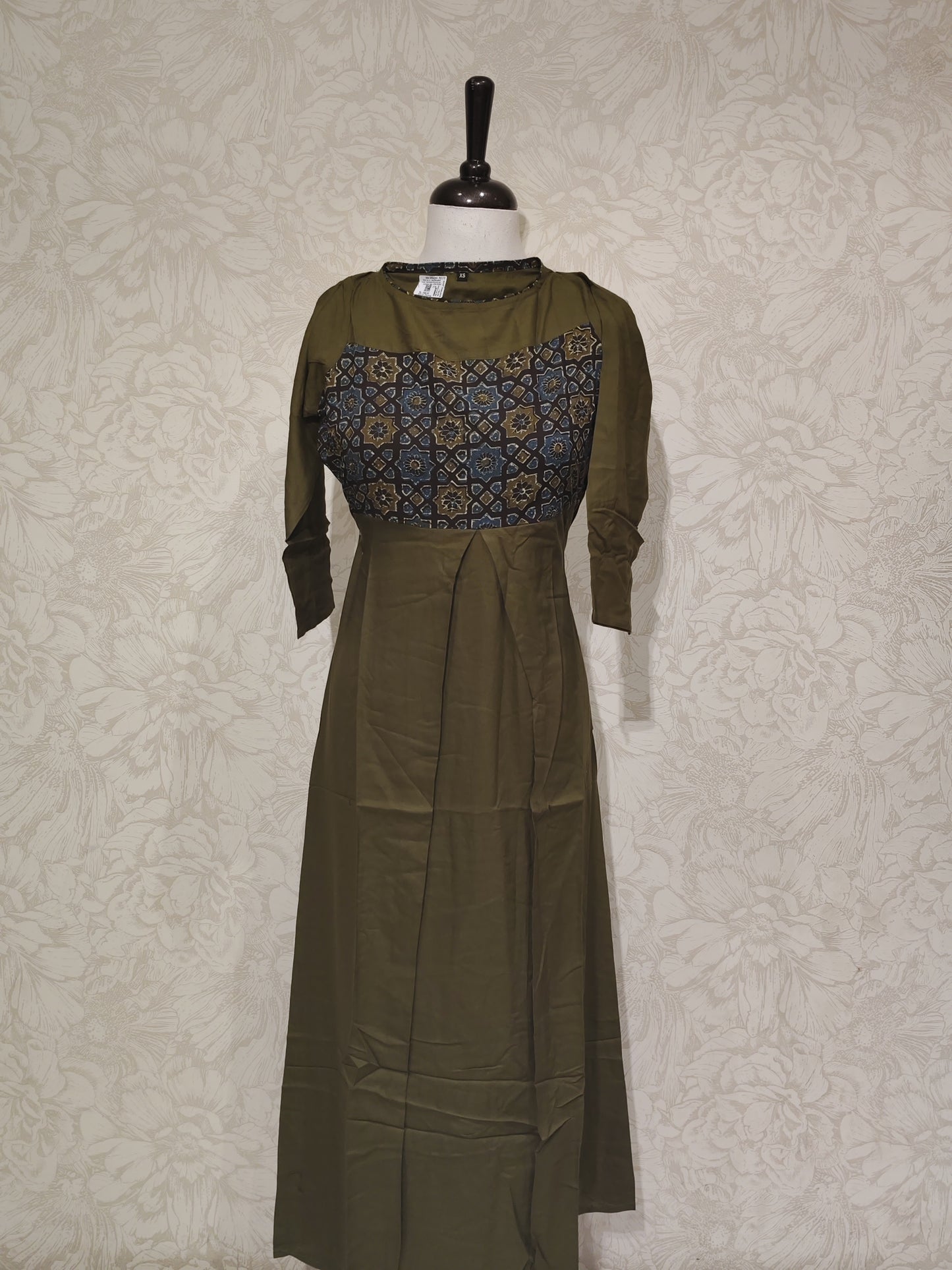 OFFER SALES TOPS COLLECTIONS - IHA 27085