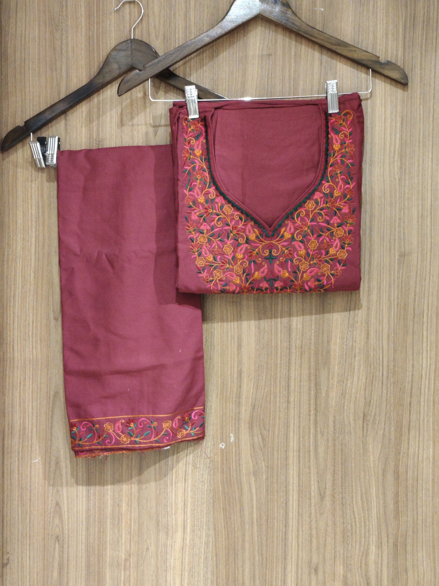OFFER SALES UNSTITCHED SALWAR SUITS - IHA 27344